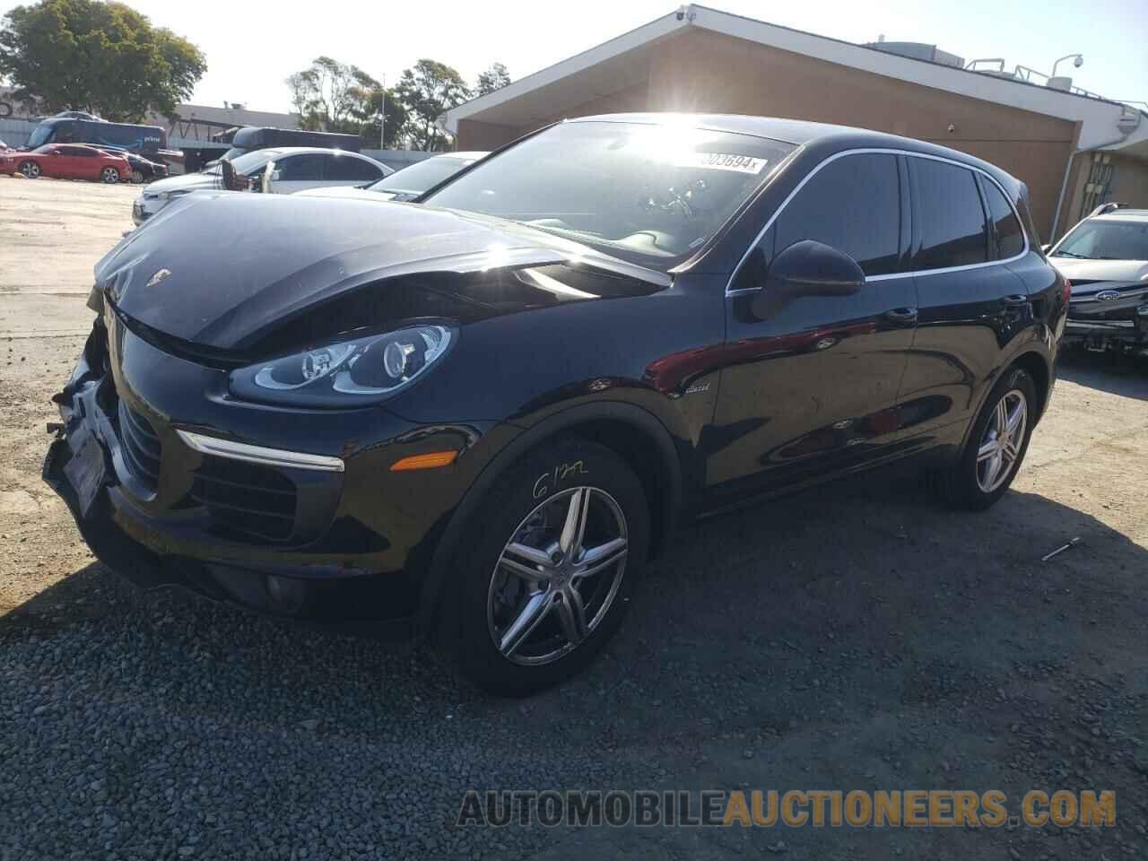 WP1AF2A29FLA37343 PORSCHE CAYENNE 2015