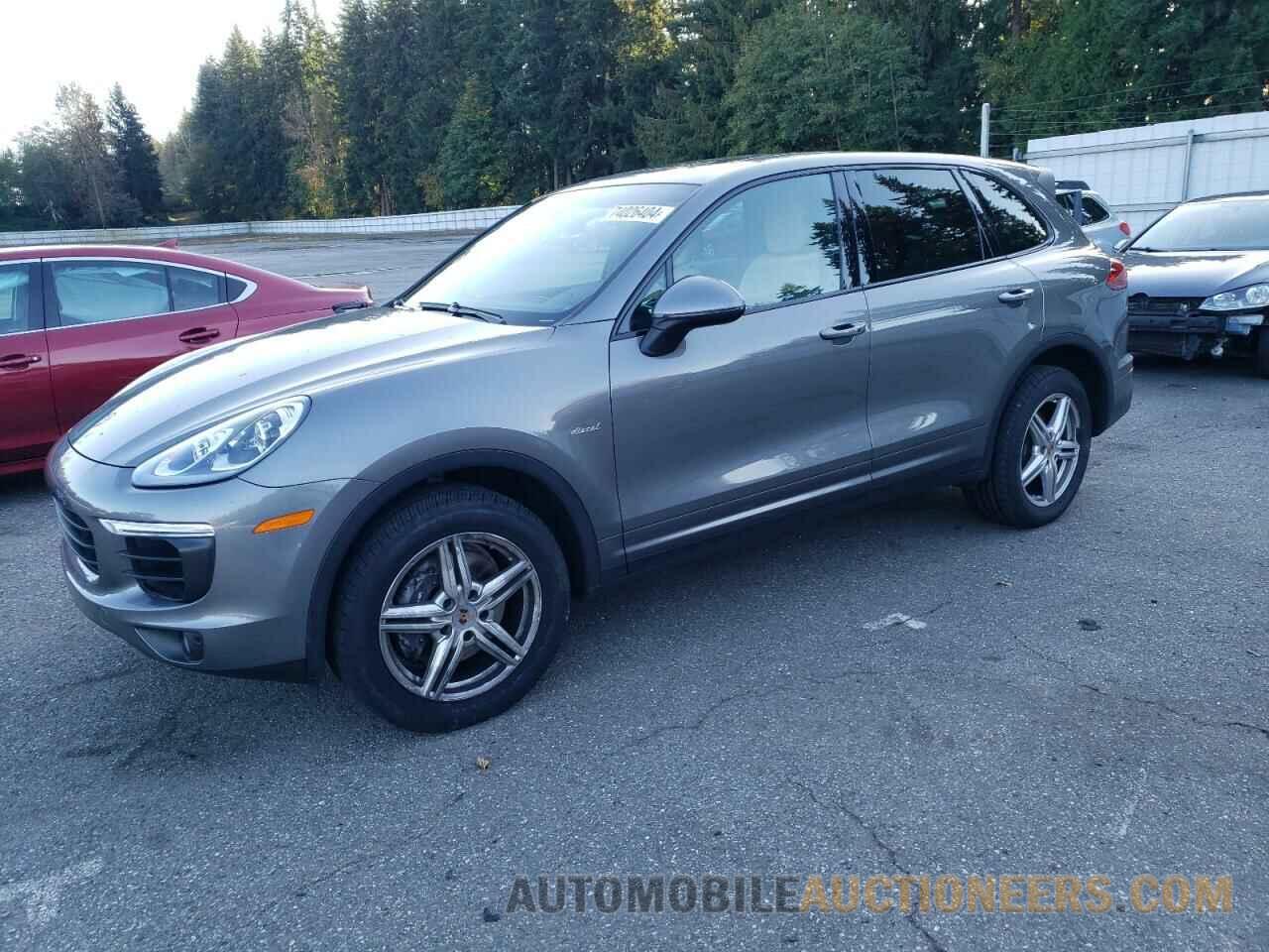 WP1AF2A29GLA40146 PORSCHE CAYENNE 2016