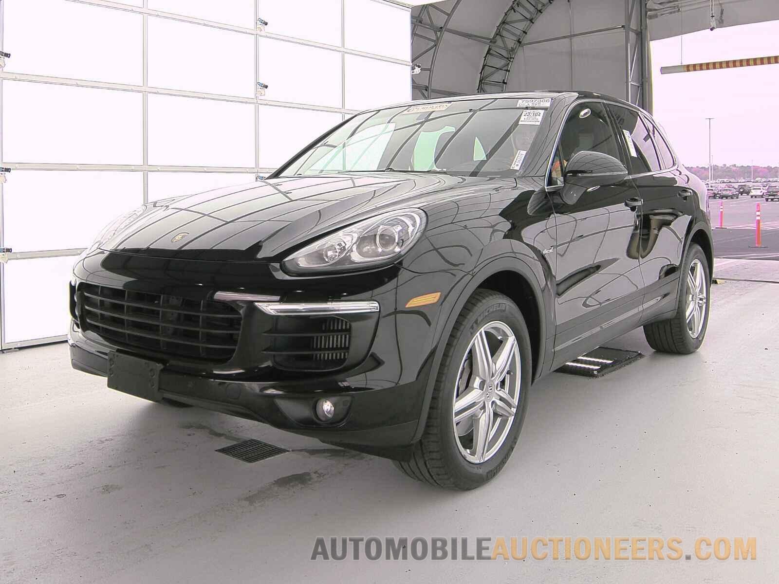 WP1AF2A2XFLA37996 Porsche Cayenne 2015