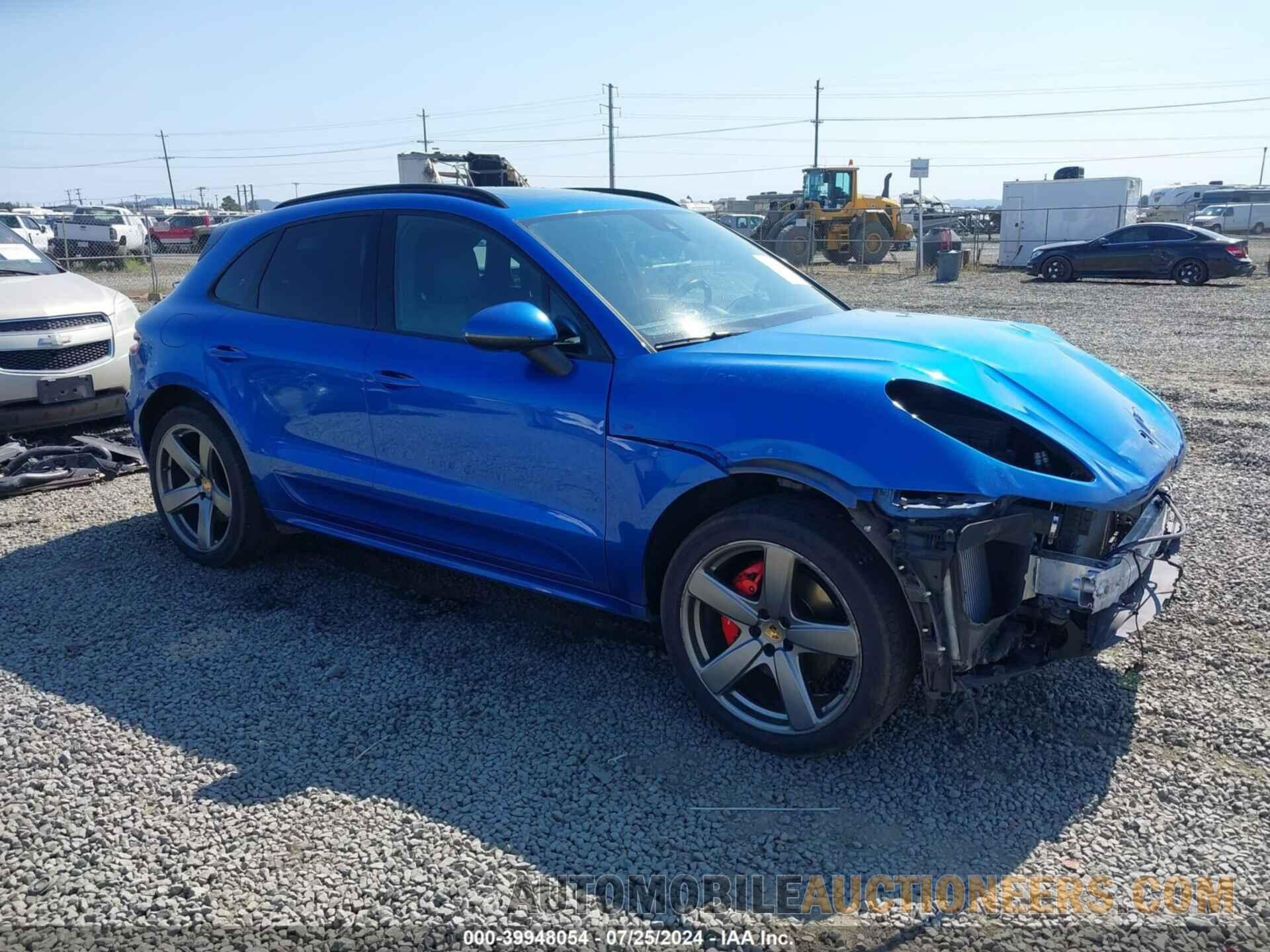 WP1AF2A50FLB95211 PORSCHE MACAN 2015