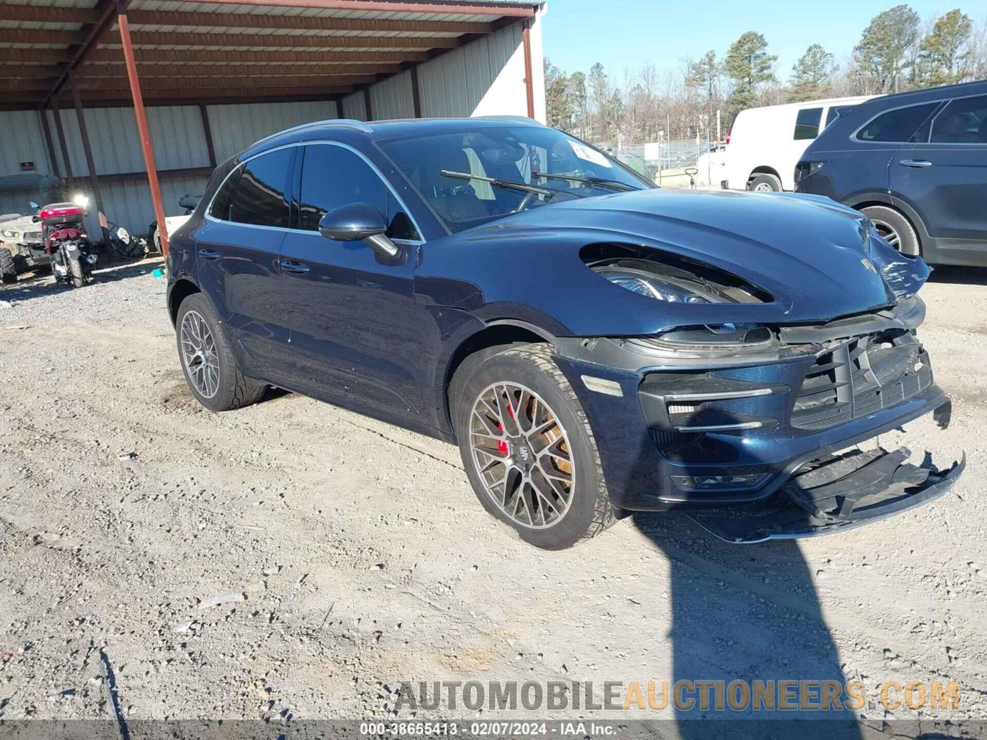 WP1AF2A51HLB62009 PORSCHE MACAN 2017