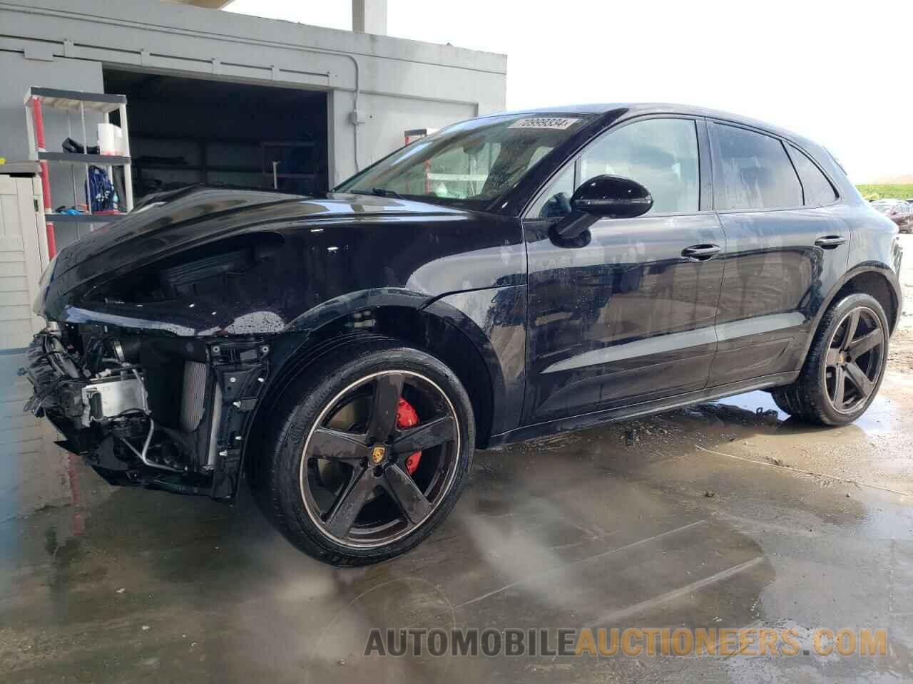 WP1AF2A52HLB60768 PORSCHE MACAN 2017