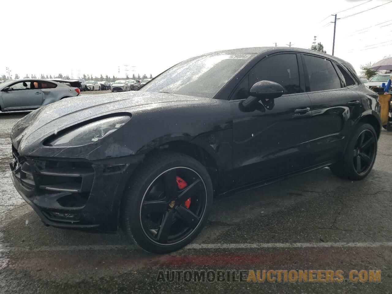 WP1AF2A52JLB70657 PORSCHE MACAN 2018