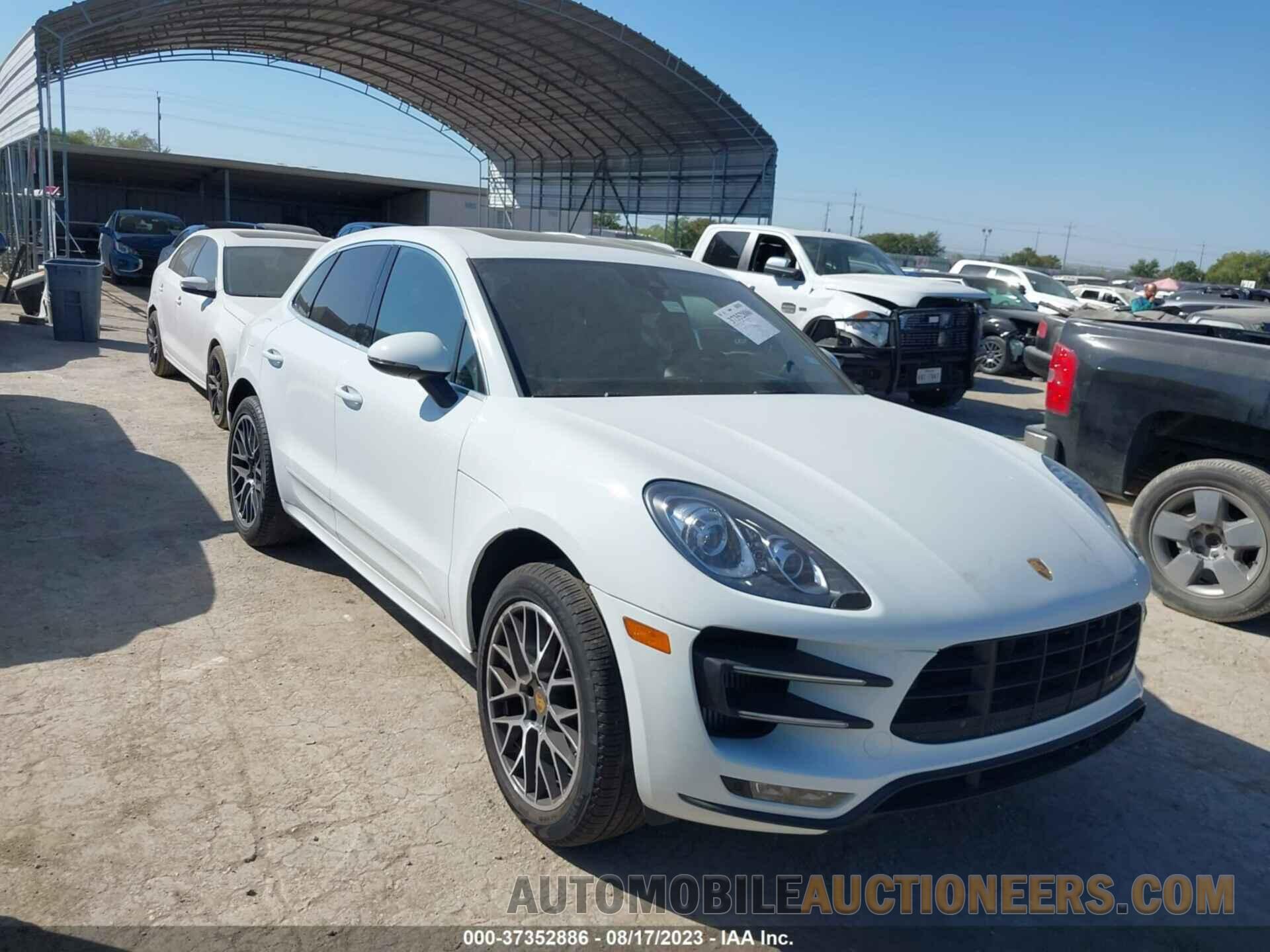 WP1AF2A53GLB91686 PORSCHE MACAN 2016