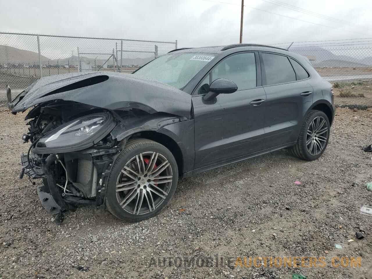 WP1AF2A54HLB61226 PORSCHE MACAN 2017