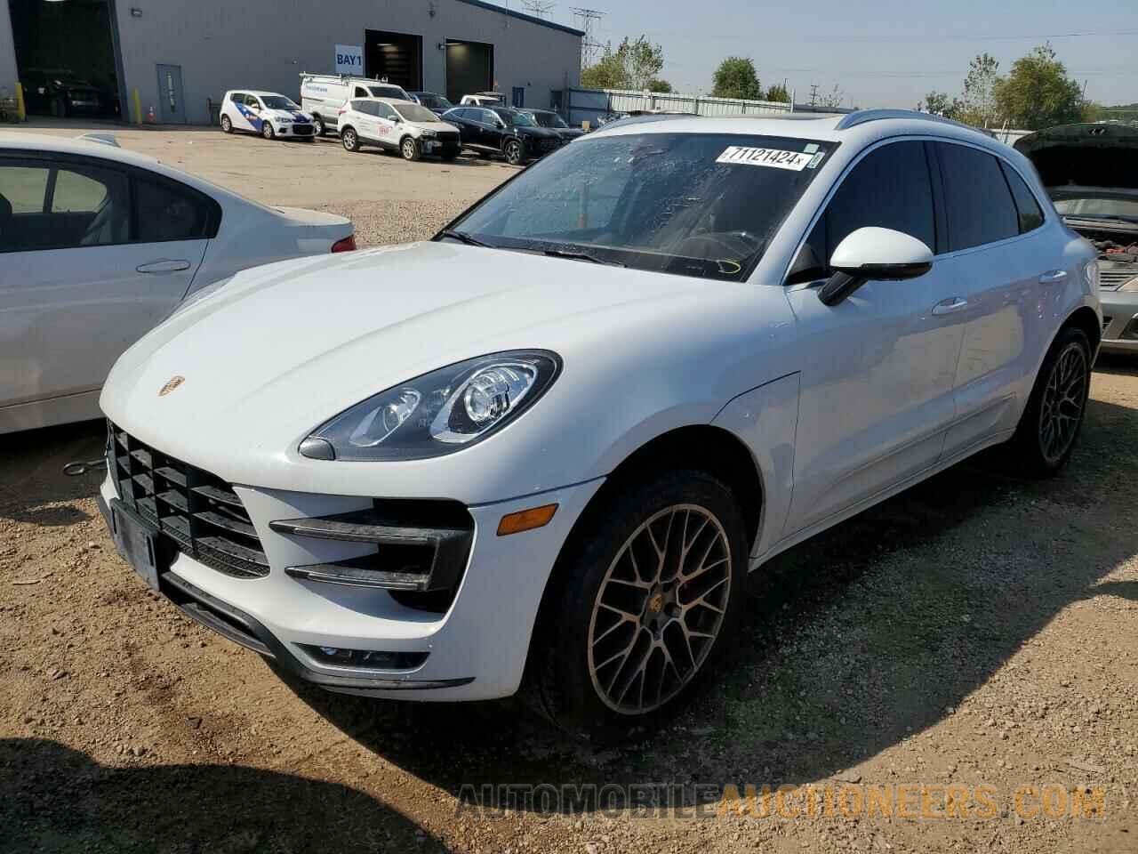 WP1AF2A54HLB61646 PORSCHE MACAN 2017