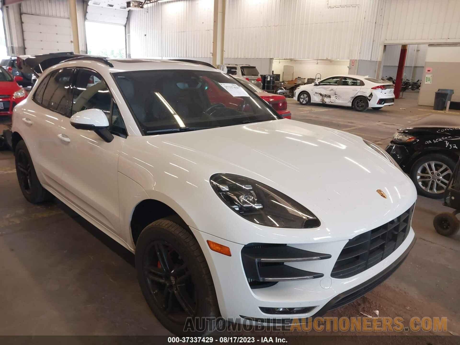 WP1AF2A56JLB71164 PORSCHE MACAN 2018