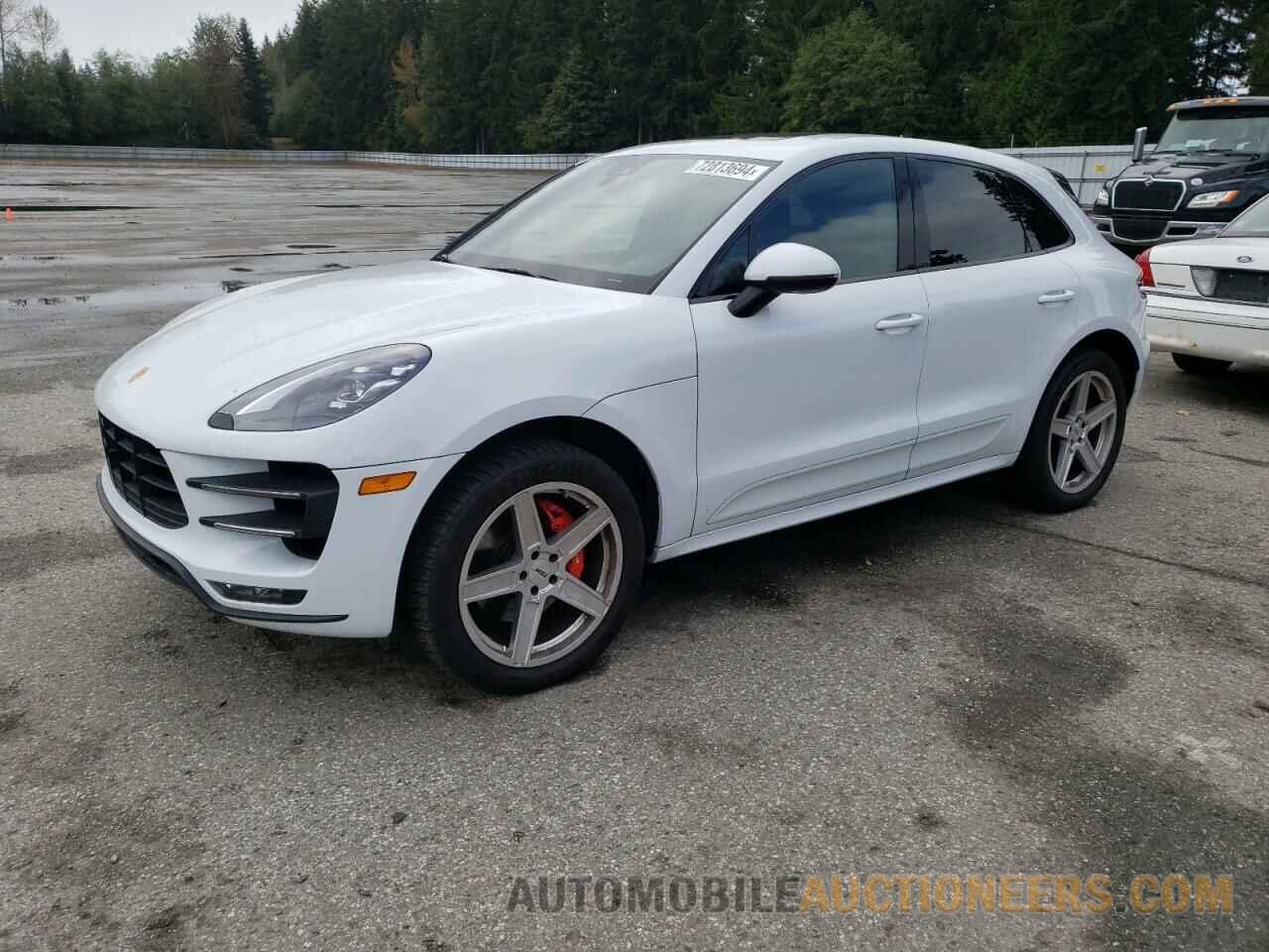 WP1AF2A56JLB71522 PORSCHE MACAN 2018