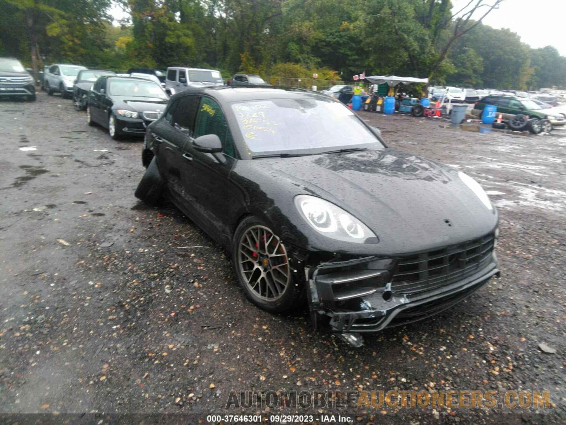 WP1AF2A58FLB98549 PORSCHE MACAN 2015