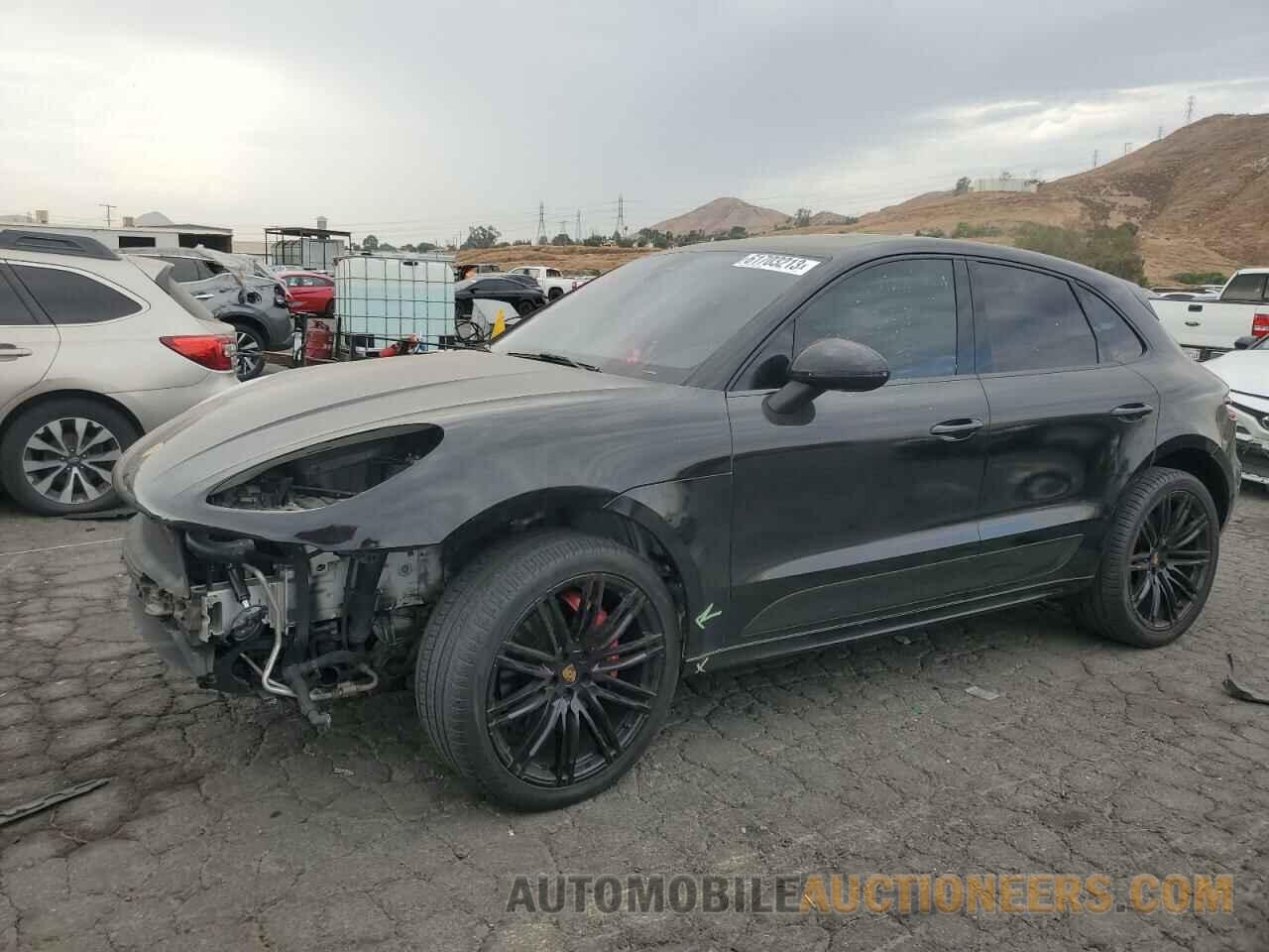 WP1AF2A5XFLB99833 PORSCHE MACAN 2015