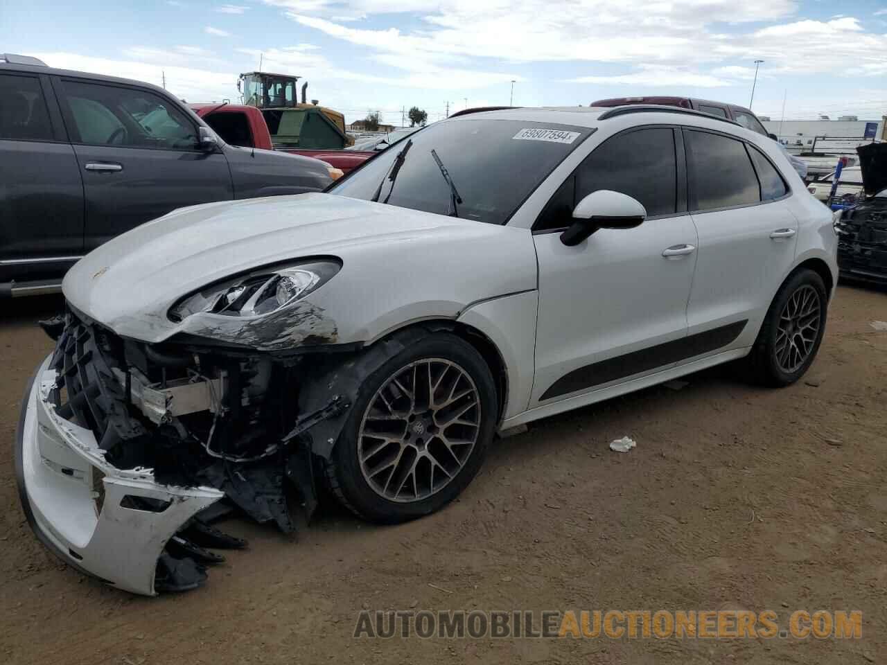 WP1AF2A5XJLB70910 PORSCHE MACAN 2018