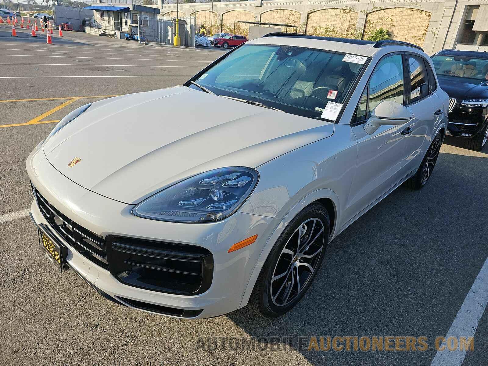 WP1AF2AY2MDA36241 Porsche Cayenne 2021