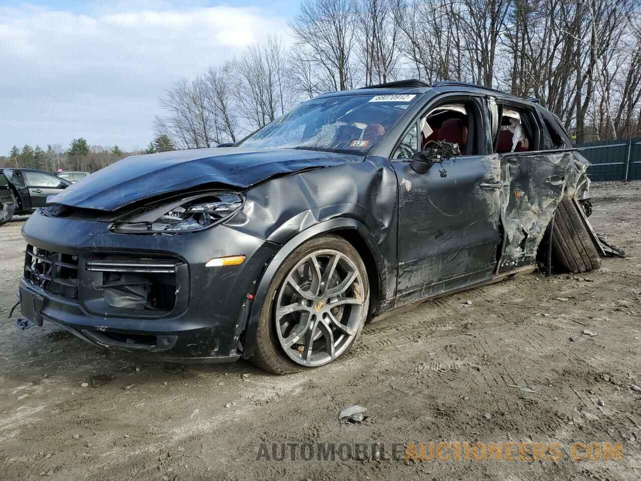 WP1AF2AY6MDA36369 PORSCHE CAYENNE 2021