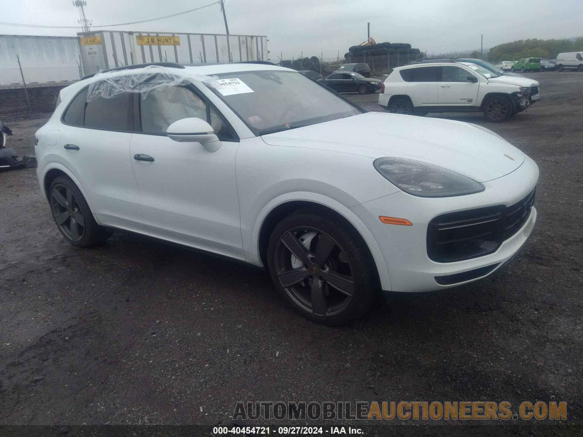 WP1AF2AYXKDA81165 PORSCHE CAYENNE 2019