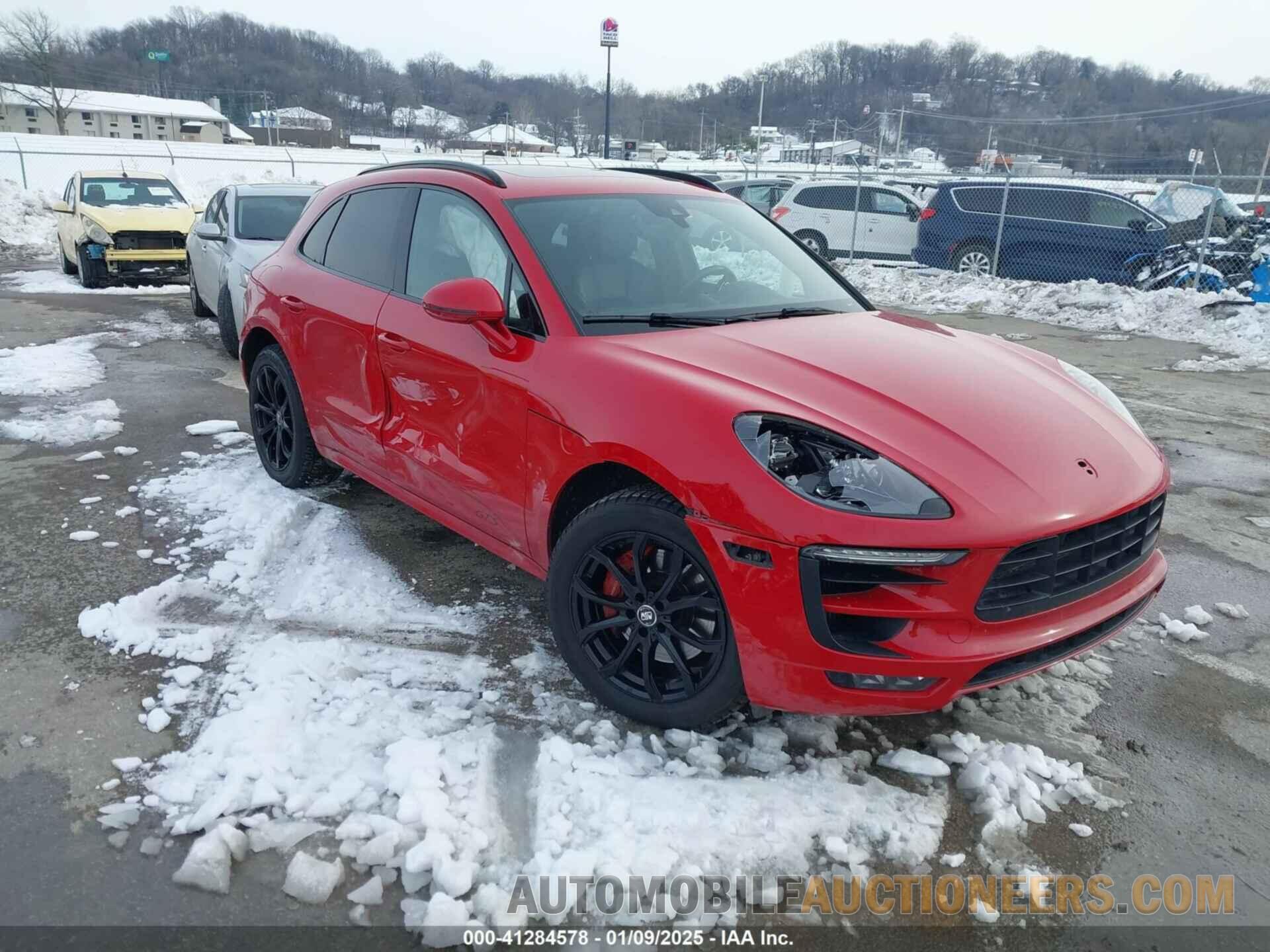 WP1AG2A51HLB54778 PORSCHE MACAN 2017