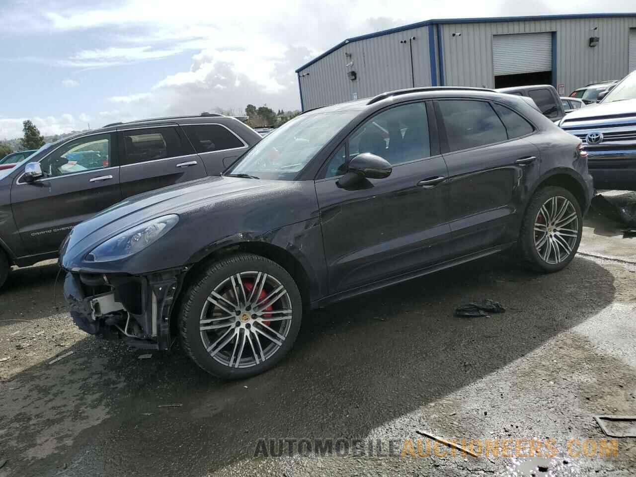 WP1AG2A51HLB55011 PORSCHE MACAN 2017