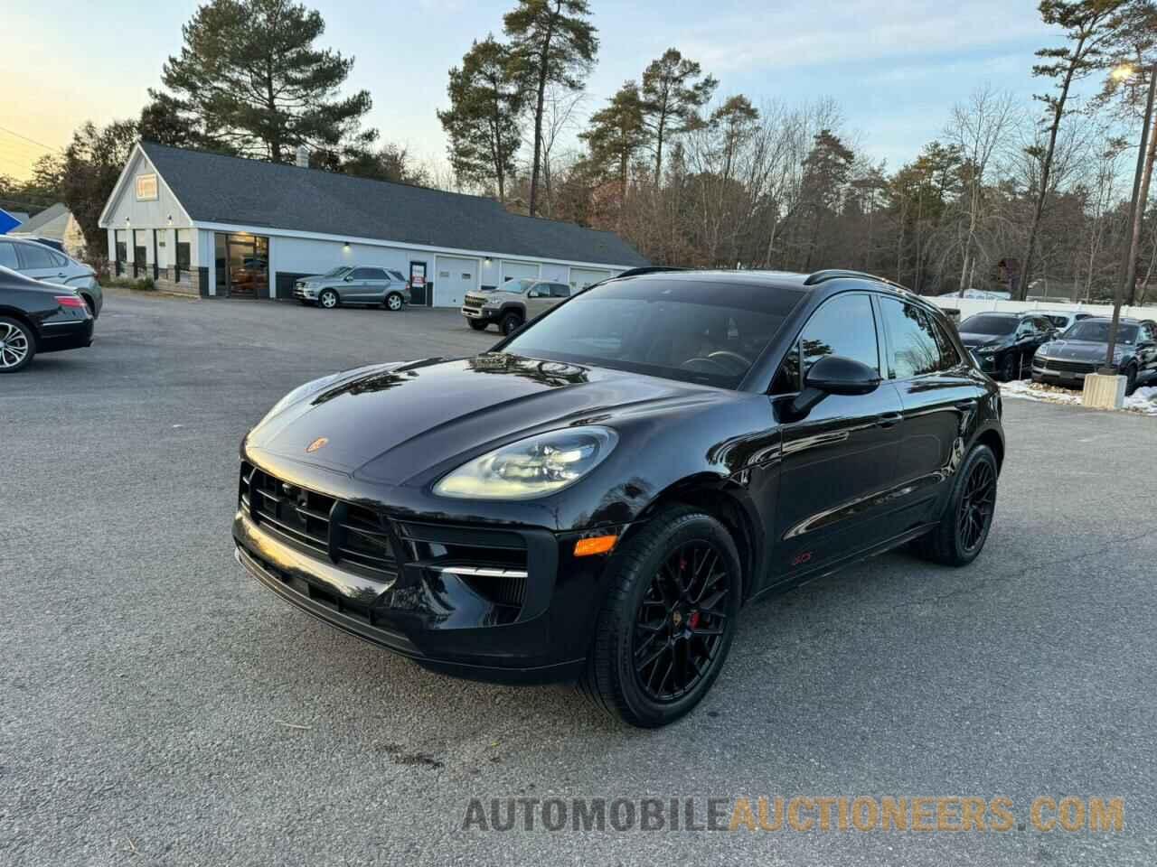 WP1AG2A52MLB51320 PORSCHE MACAN 2021