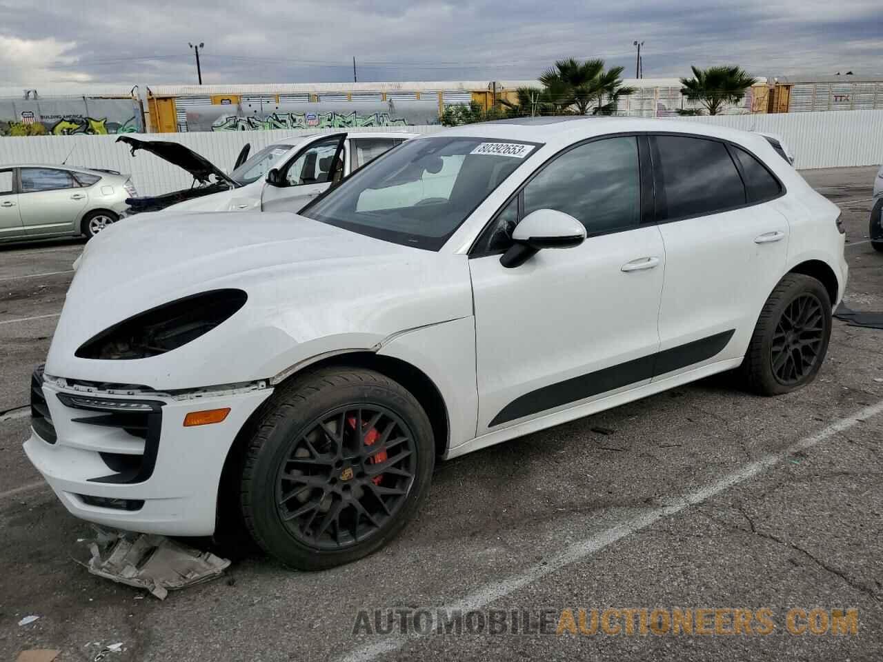 WP1AG2A53HLB50795 PORSCHE MACAN 2017