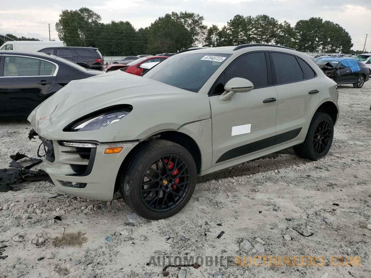 WP1AG2A54HLB55620 PORSCHE MACAN 2017