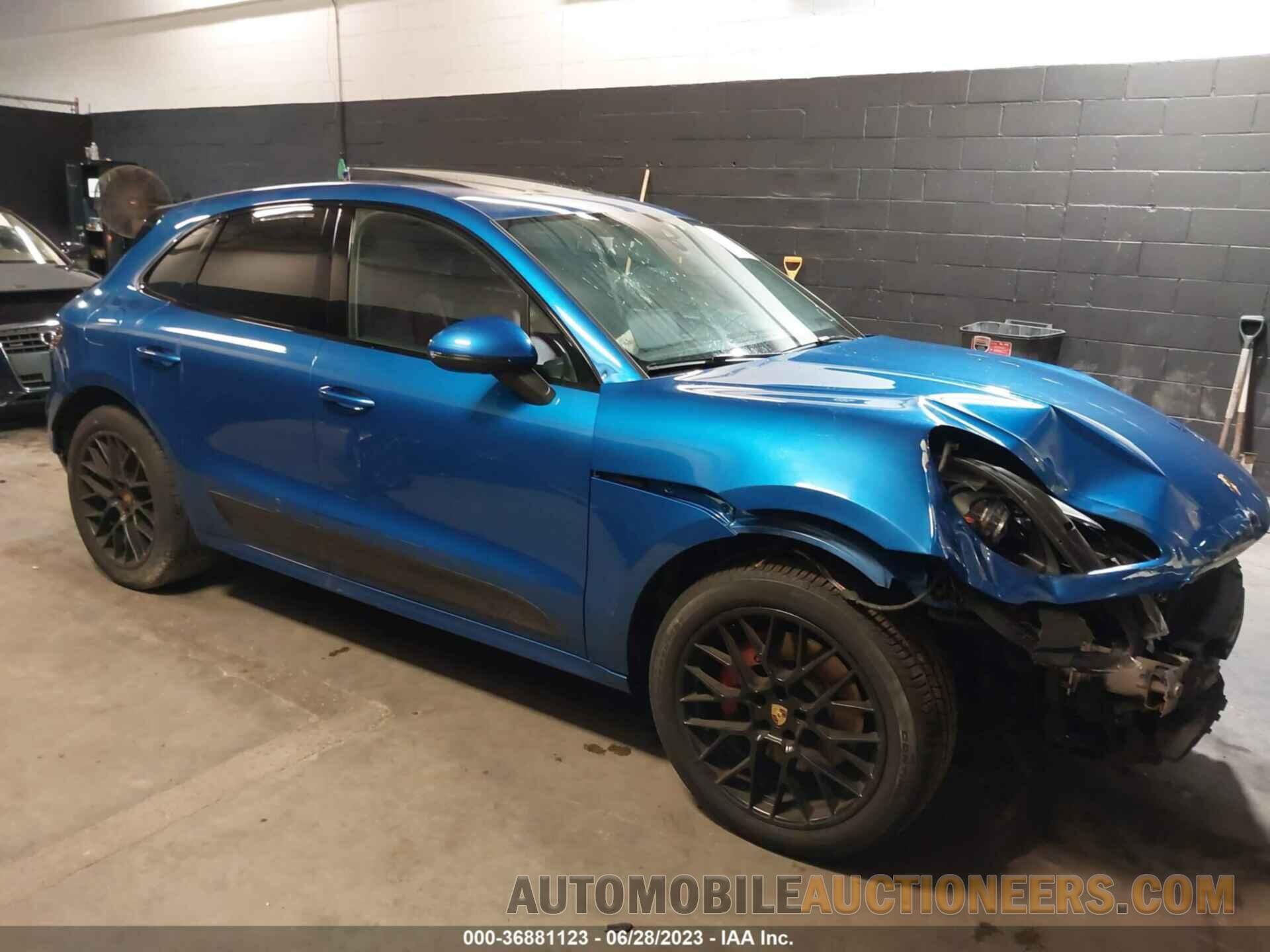 WP1AG2A55HLB55884 PORSCHE MACAN 2017