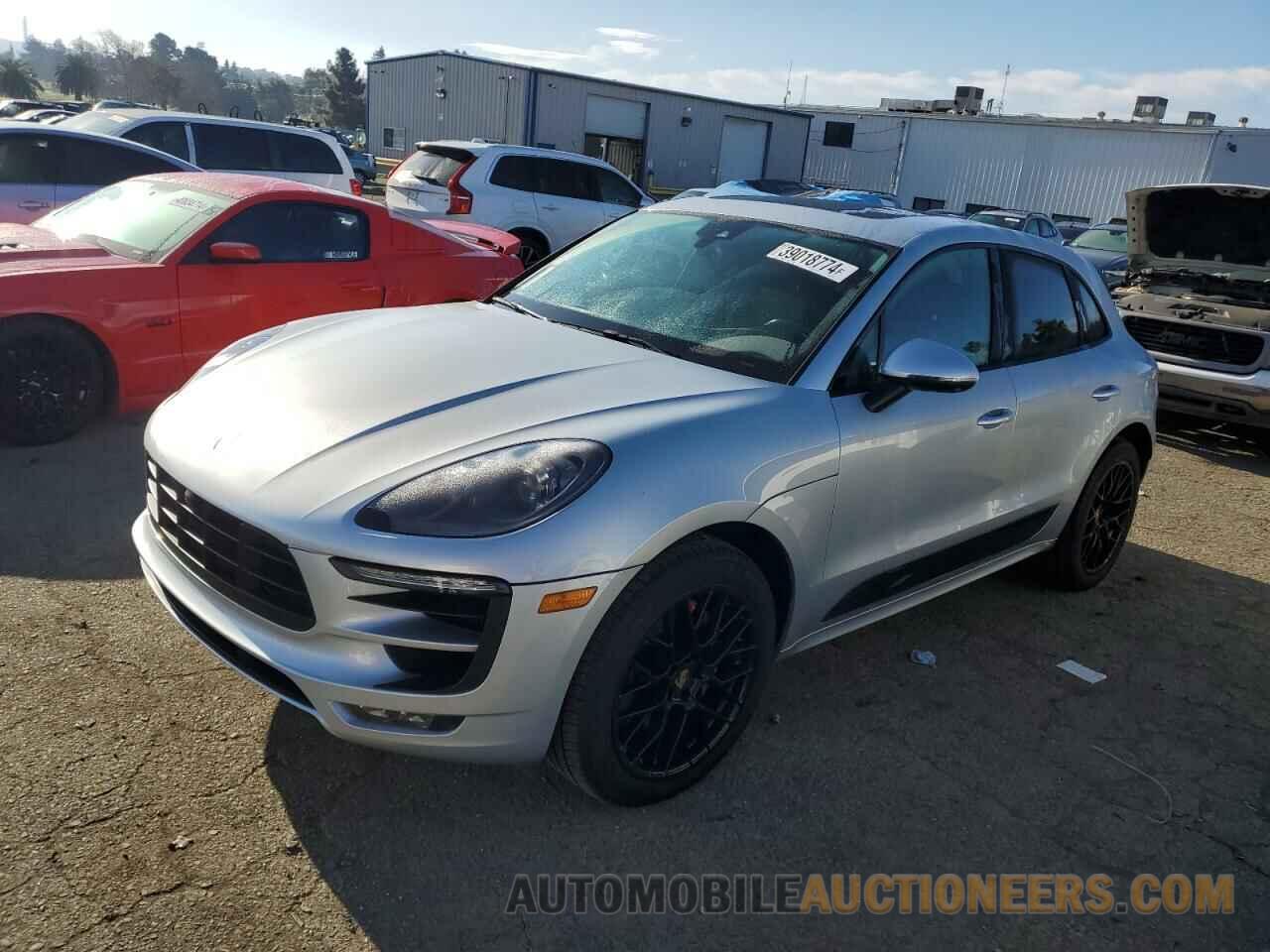 WP1AG2A56HLB51682 PORSCHE MACAN 2017