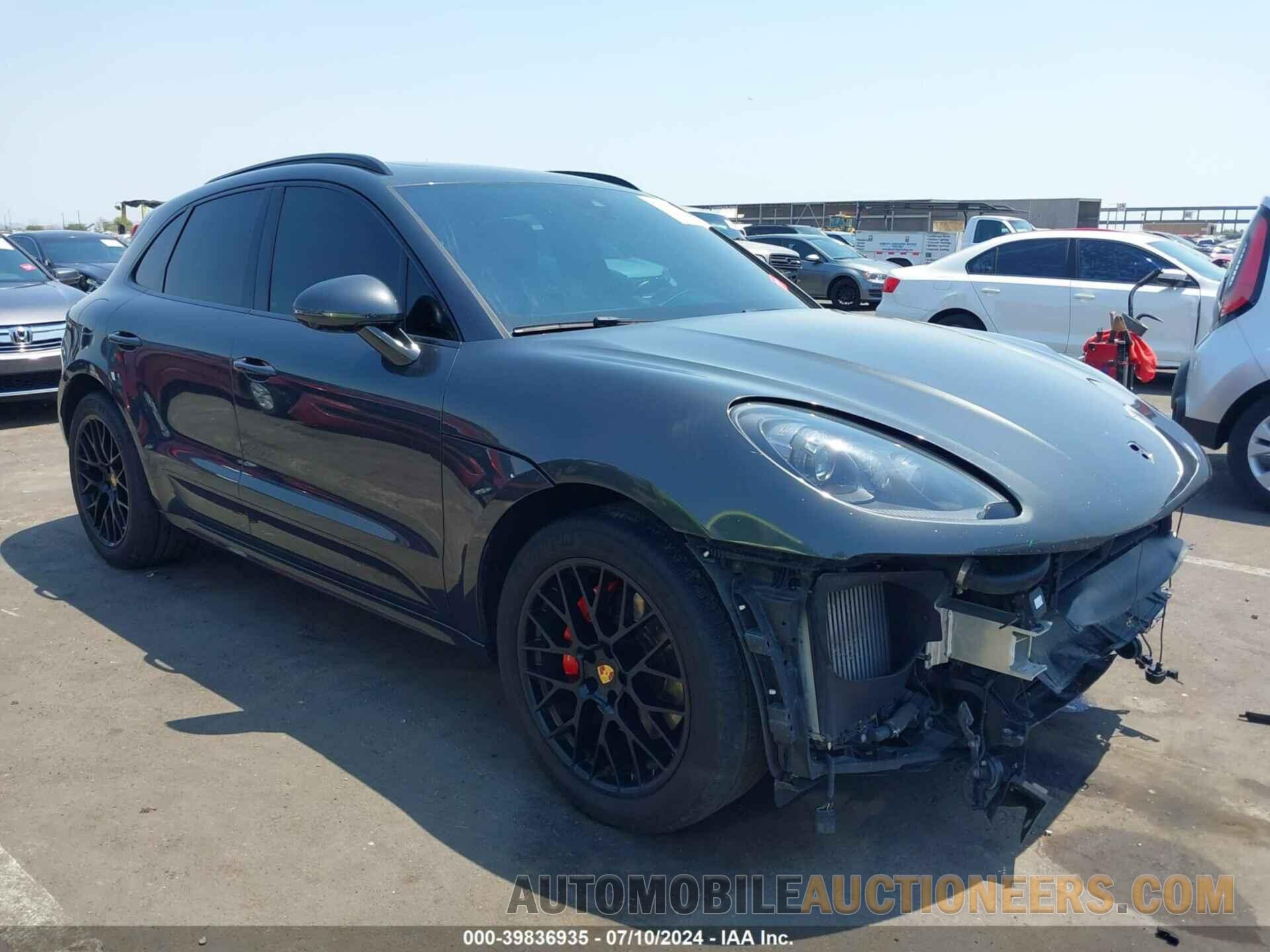 WP1AG2A56JLB60405 PORSCHE MACAN 2018