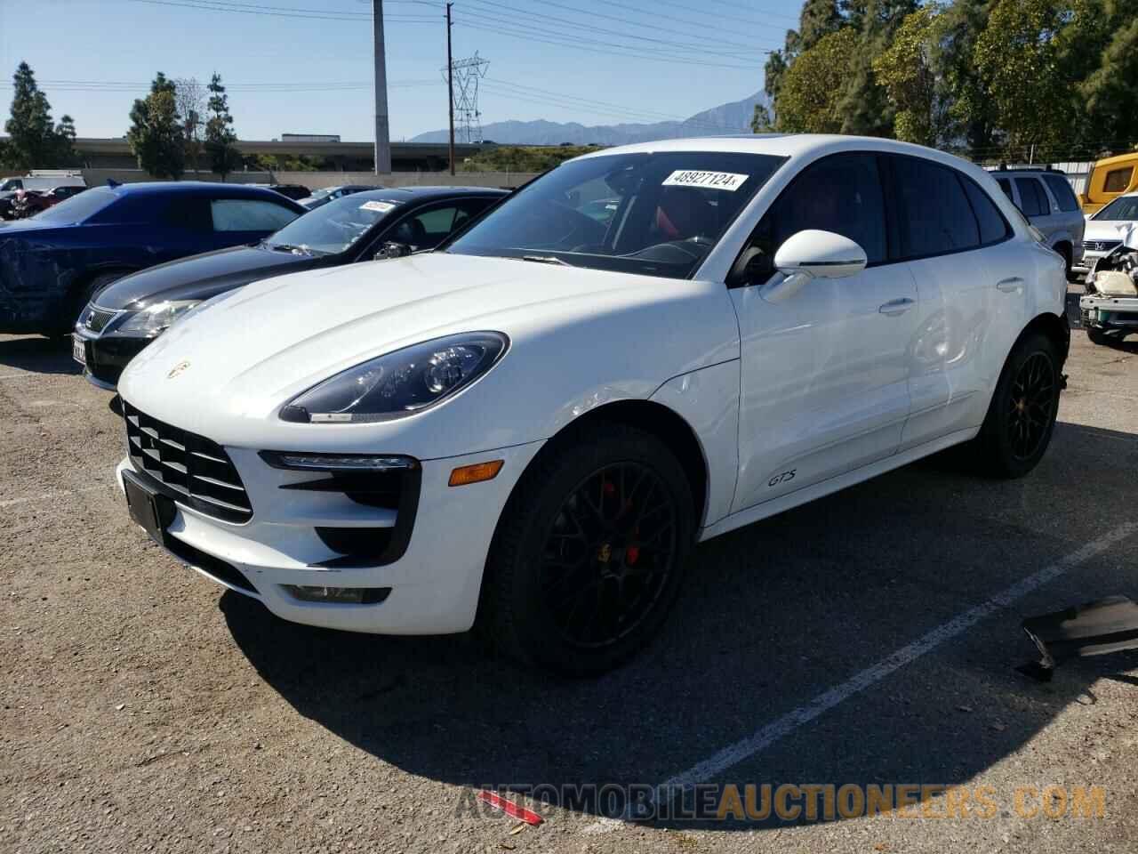 WP1AG2A57HLB55322 PORSCHE MACAN 2017