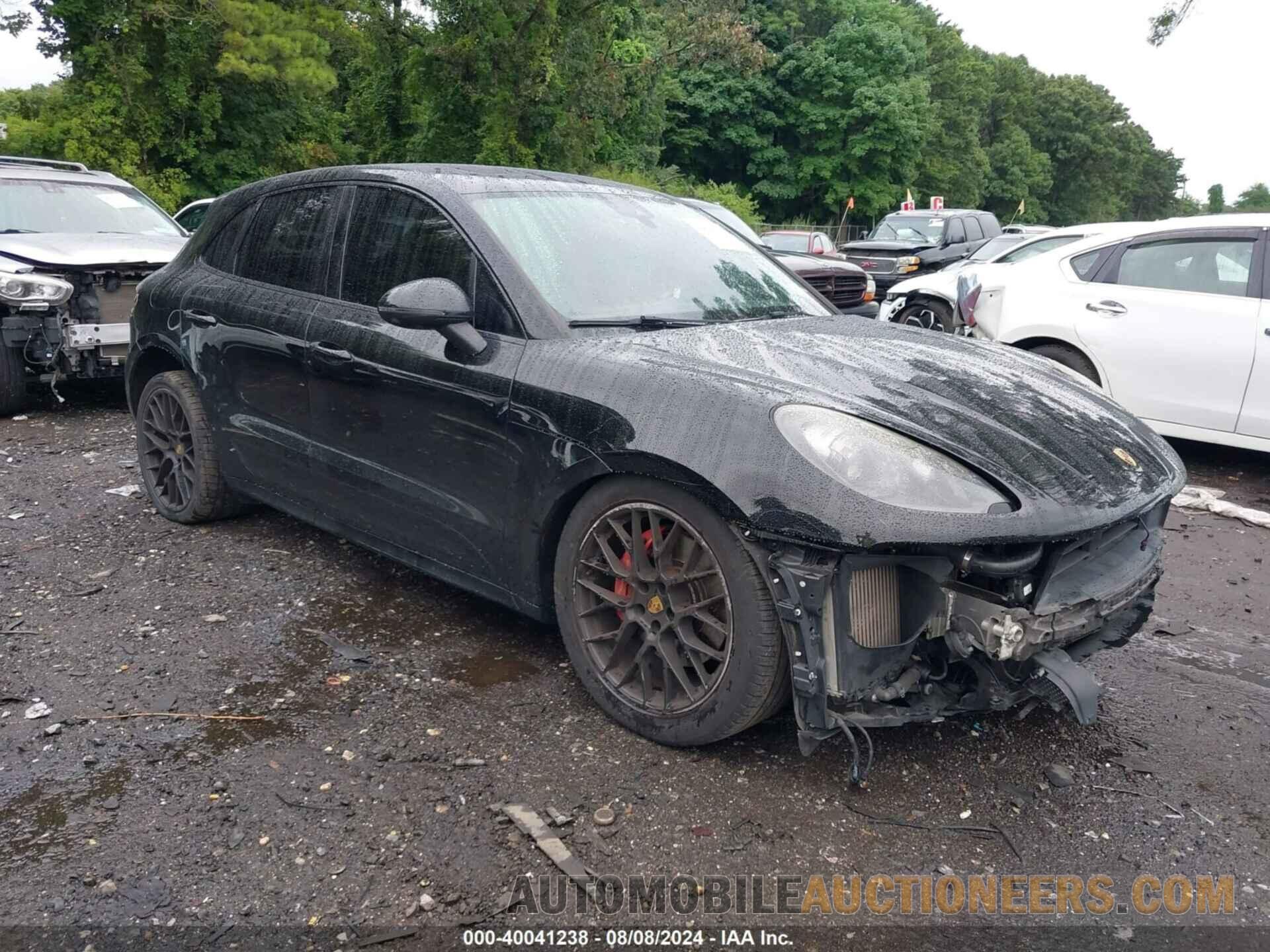 WP1AG2A57HLB56678 PORSCHE MACAN 2017