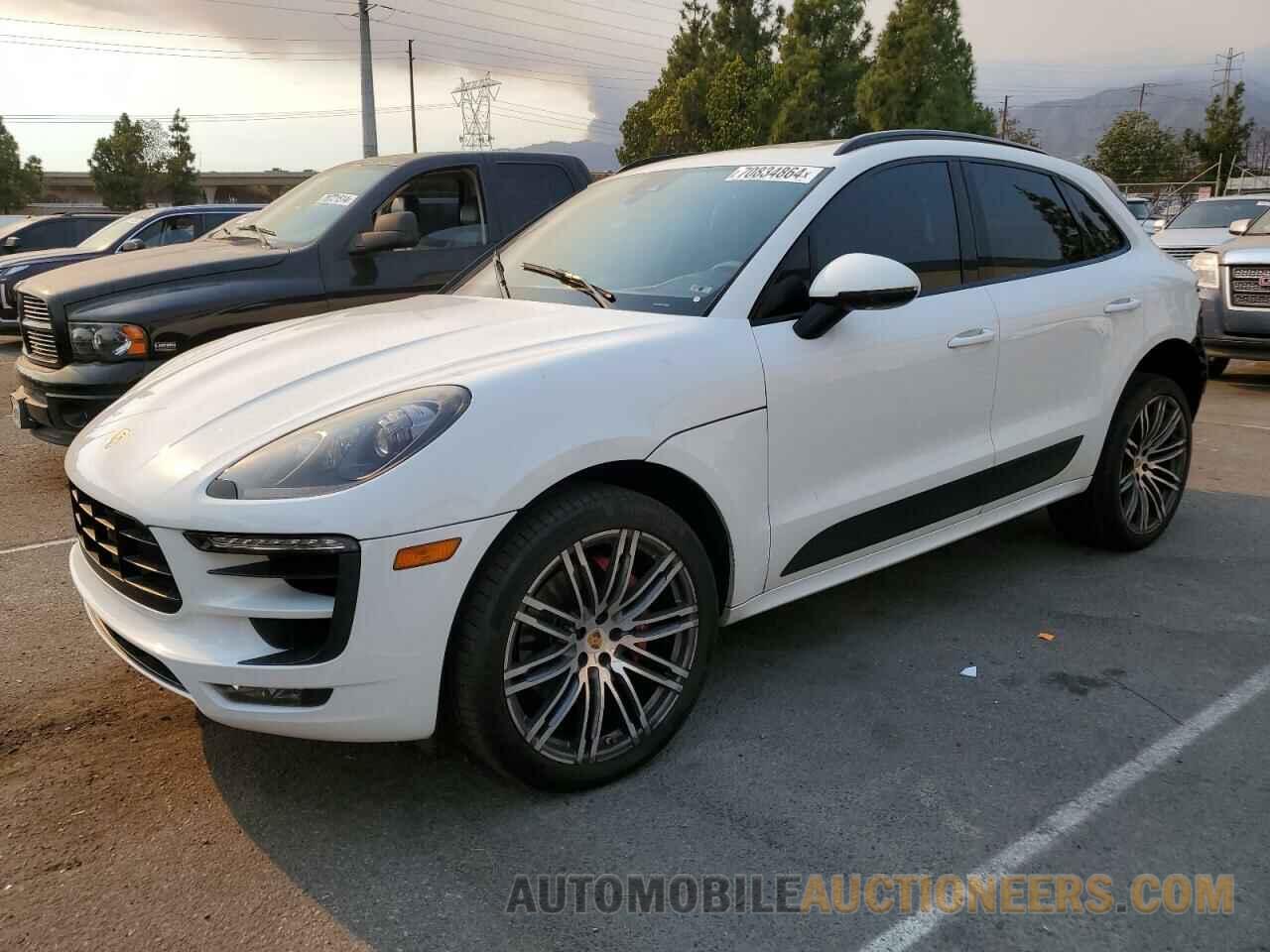 WP1AG2A58HLB54082 PORSCHE MACAN 2017