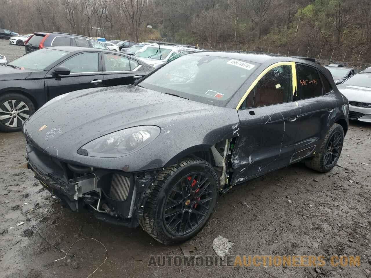 WP1AG2A59HLB56052 PORSCHE MACAN 2017