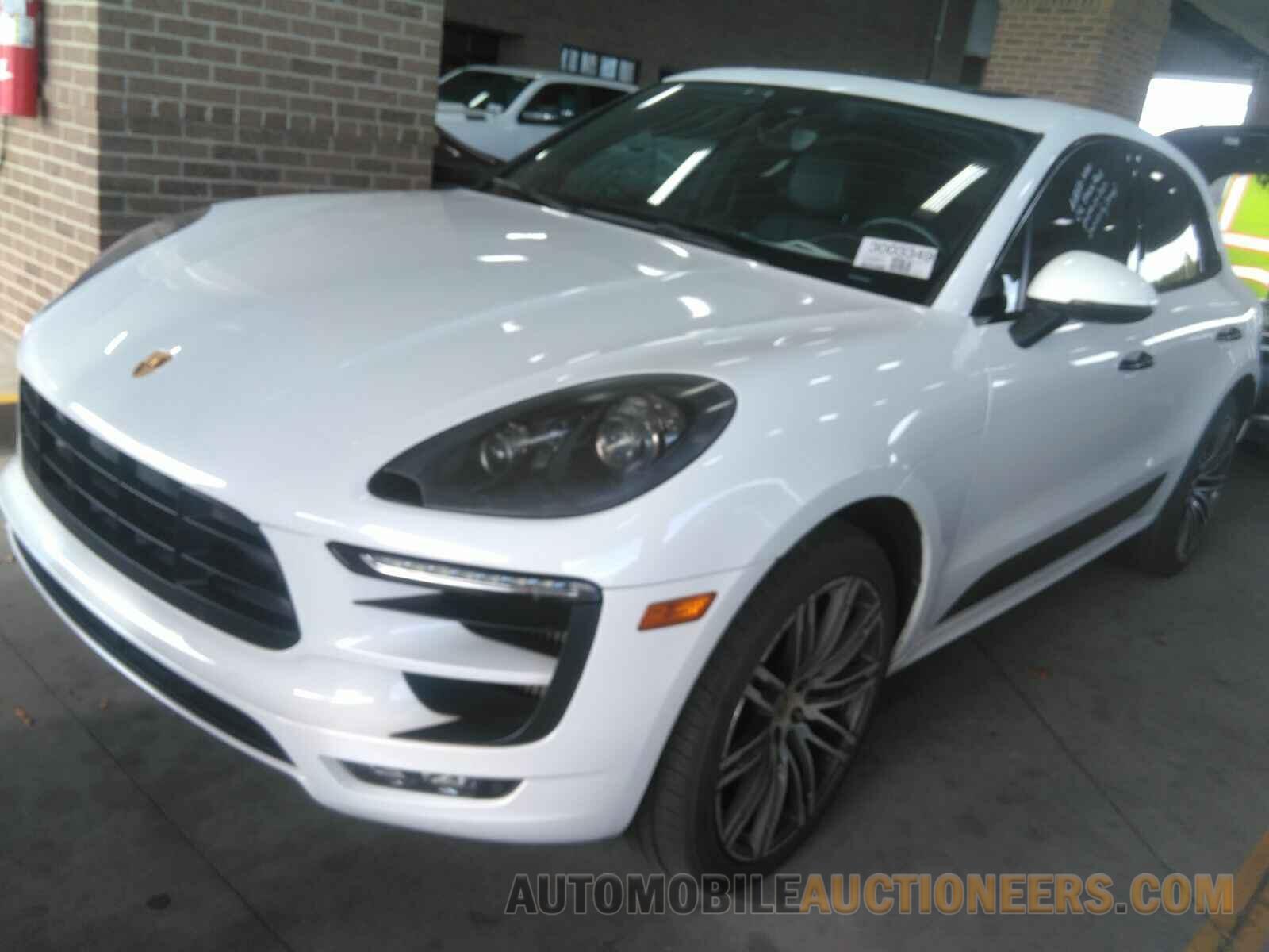 WP1AG2A5XHLB52396 Porsche Macan 2017