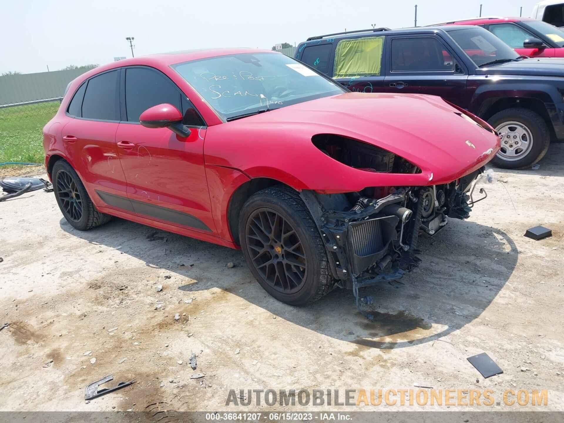 WP1AG2A5XHLB56674 PORSCHE MACAN 2017