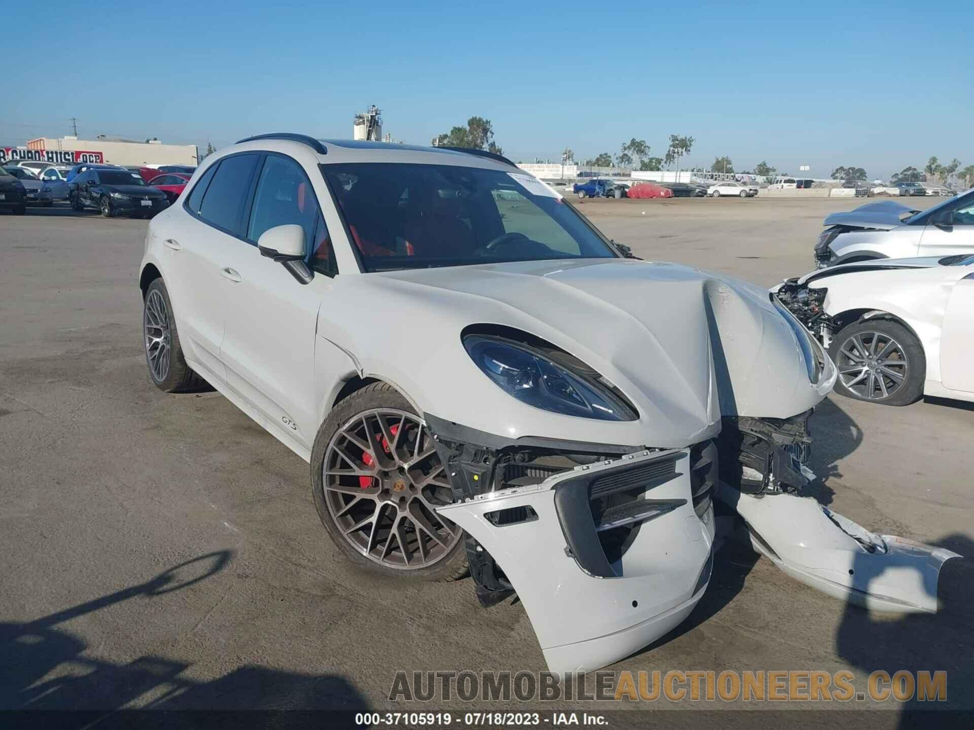 WP1AG2A5XMLB50738 PORSCHE MACAN 2021