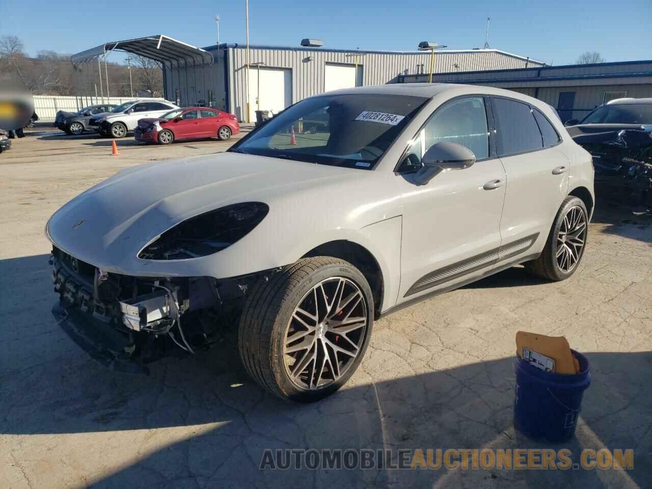 WP1AG2A5XPLB35788 PORSCHE MACAN 2023