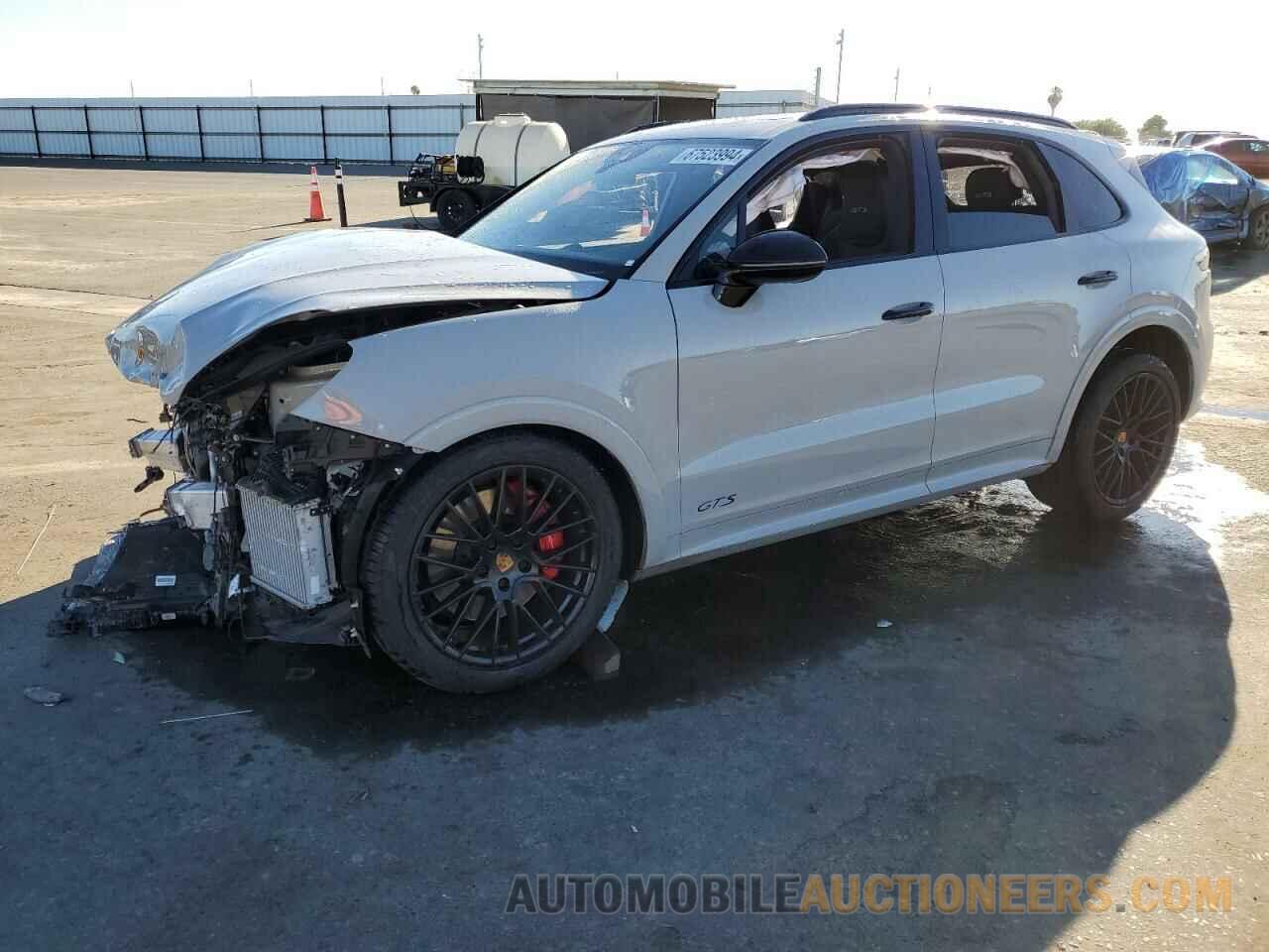 WP1AG2AY3MDA34642 PORSCHE CAYENNE 2021