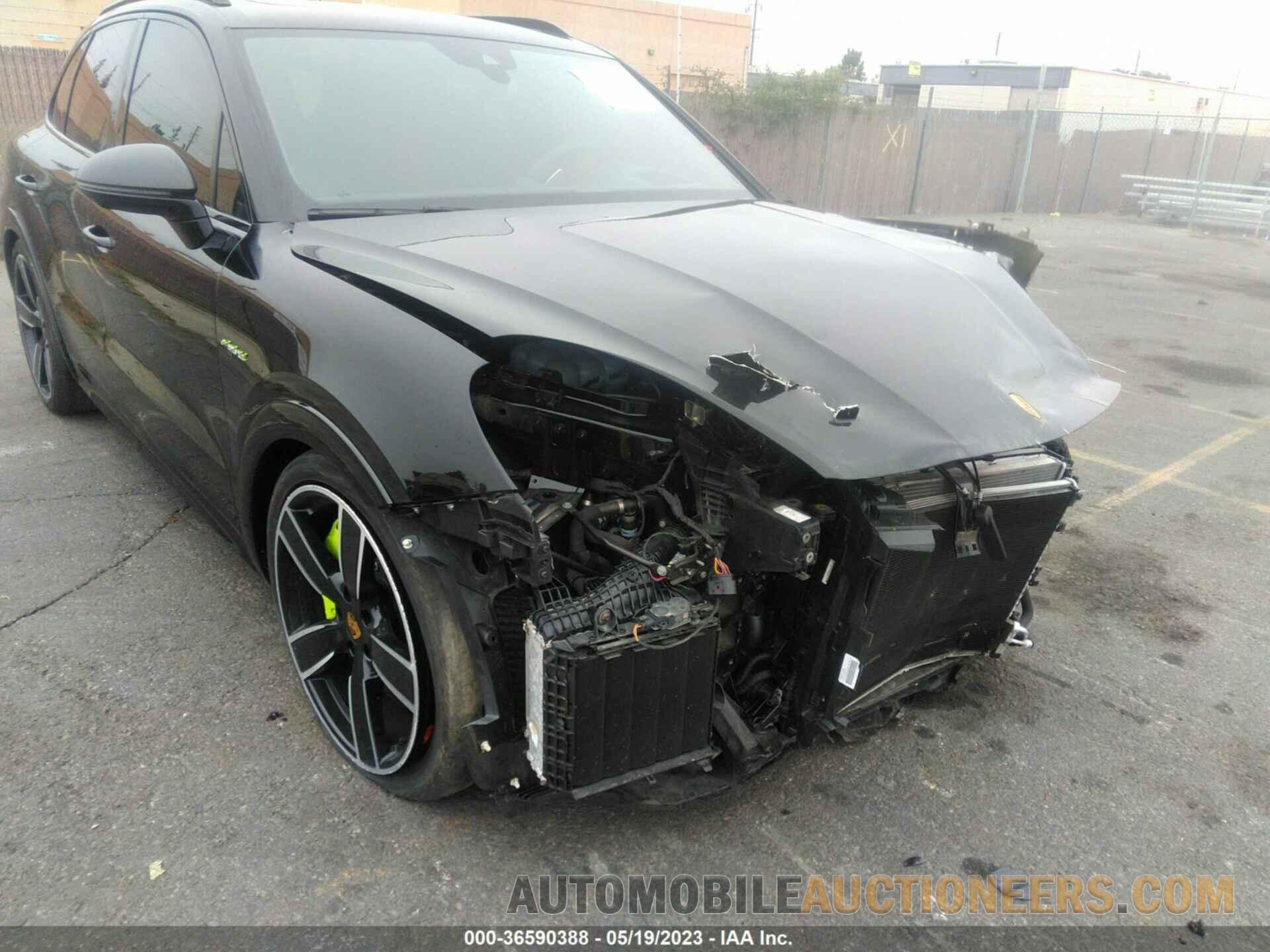 WP1AH2AY8MDA38067 PORSCHE CAYENNE 2021