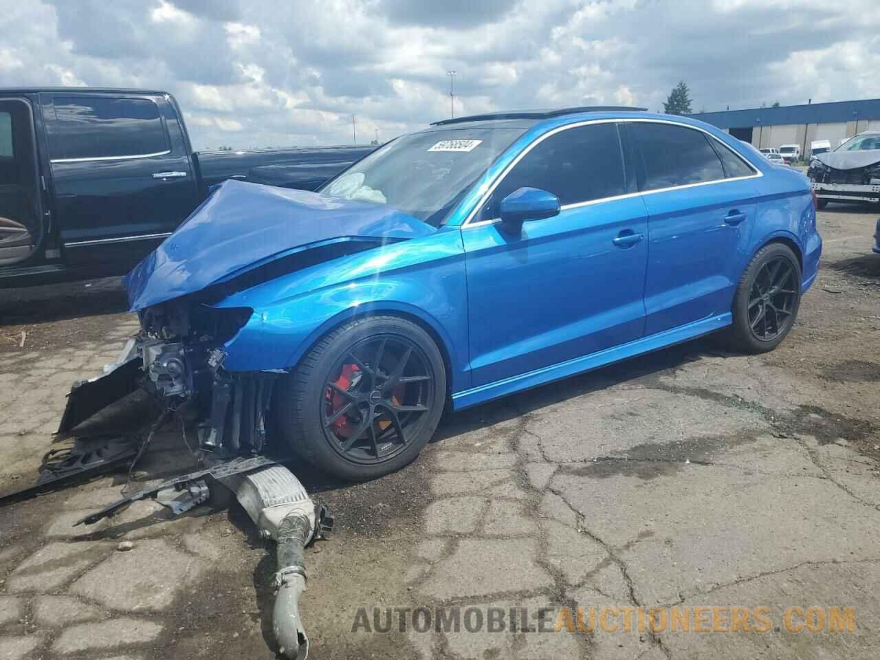 WUABWGFF0J1902805 AUDI RS3 2018