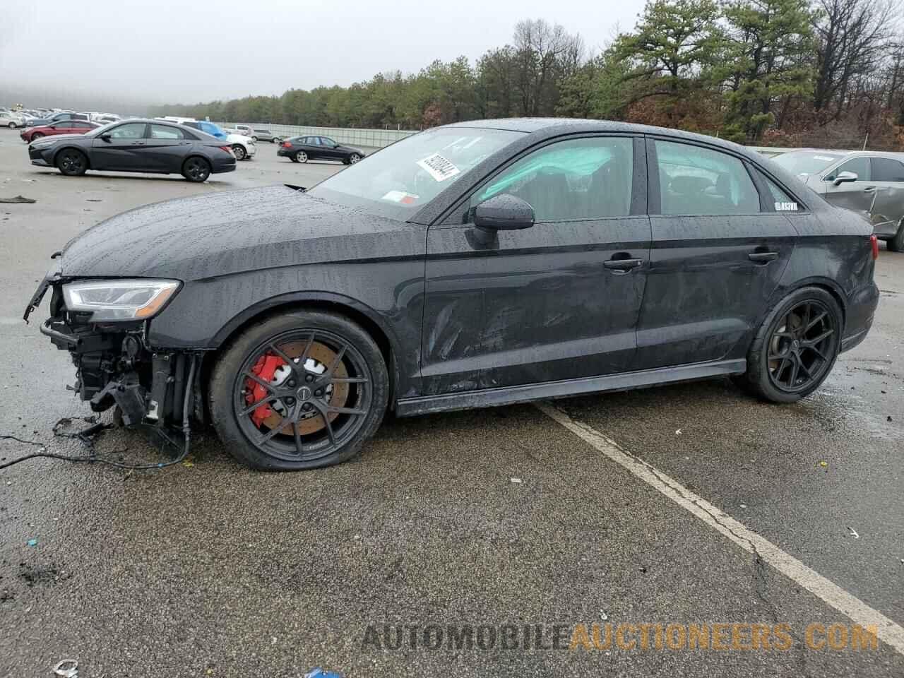 WUABWGFF5KA904521 AUDI RS3 2019