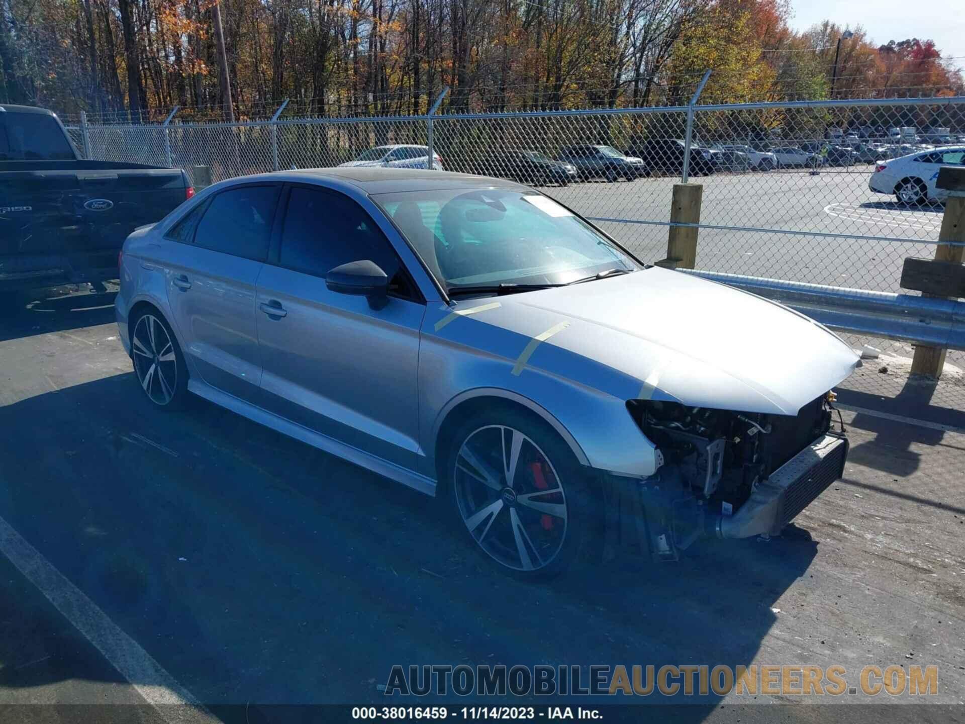 WUABWGFF7J1905877 AUDI RS 3 2018