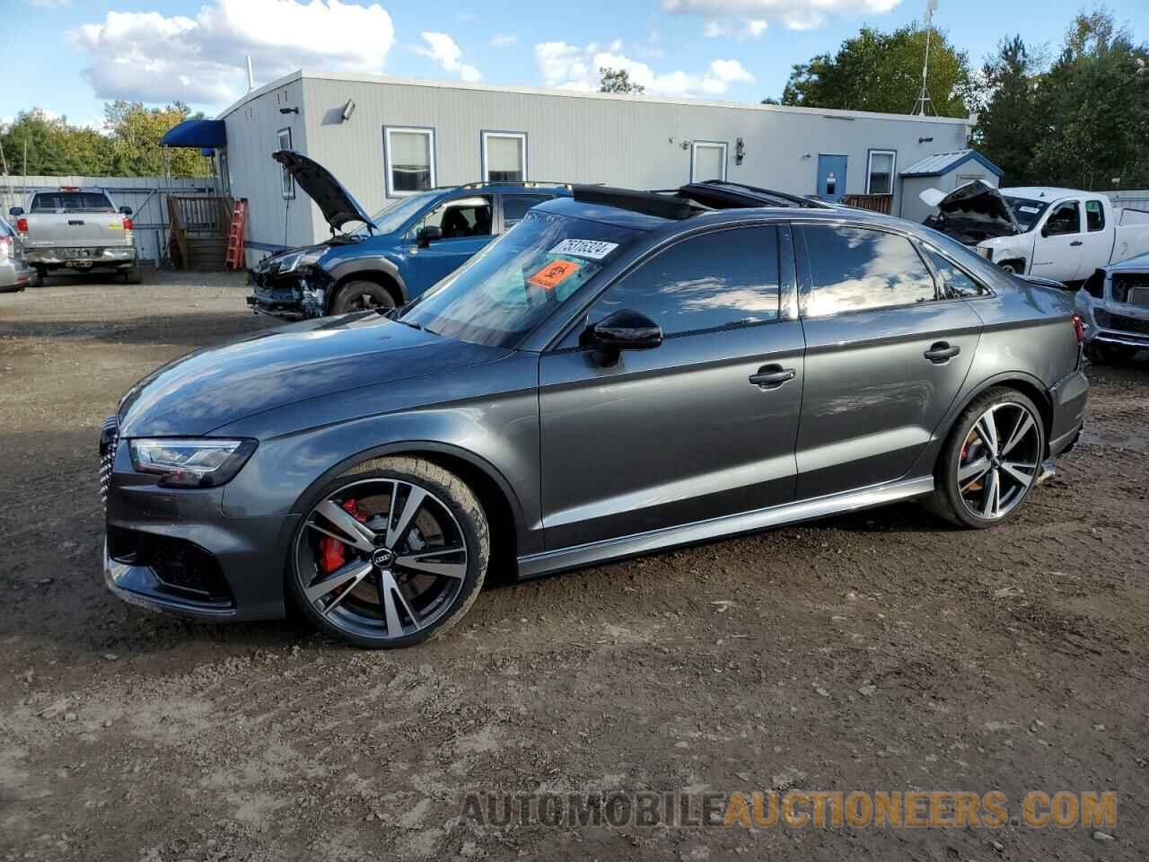 WUABWGFFXKA900268 AUDI RS3 2019