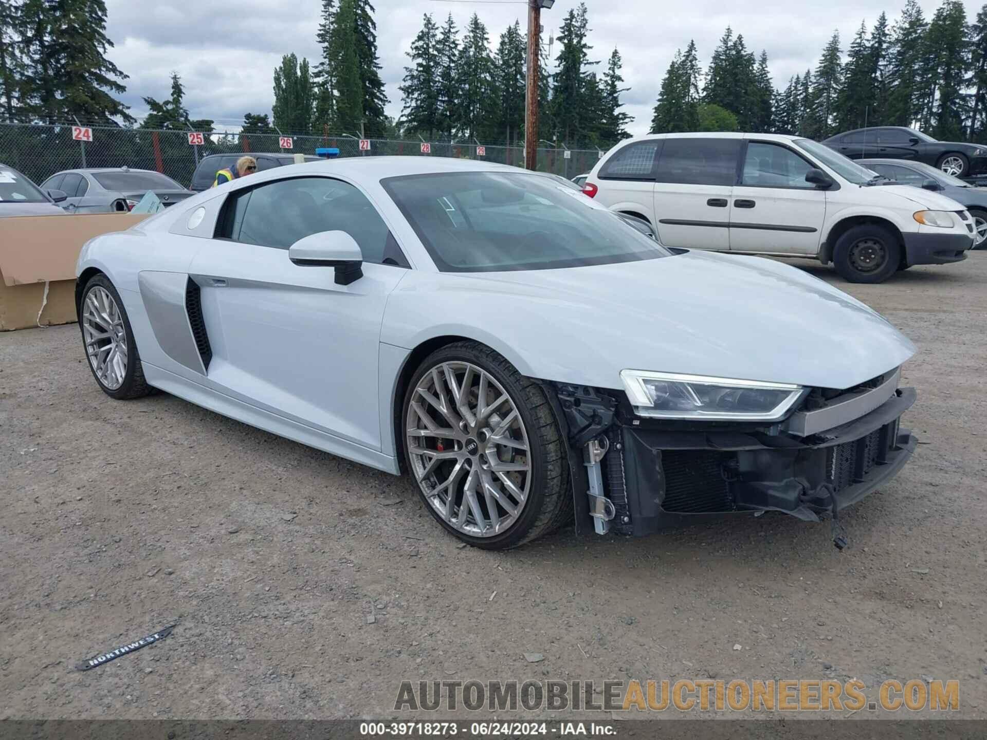 WUAEAAFX1H7904104 AUDI R8 2017