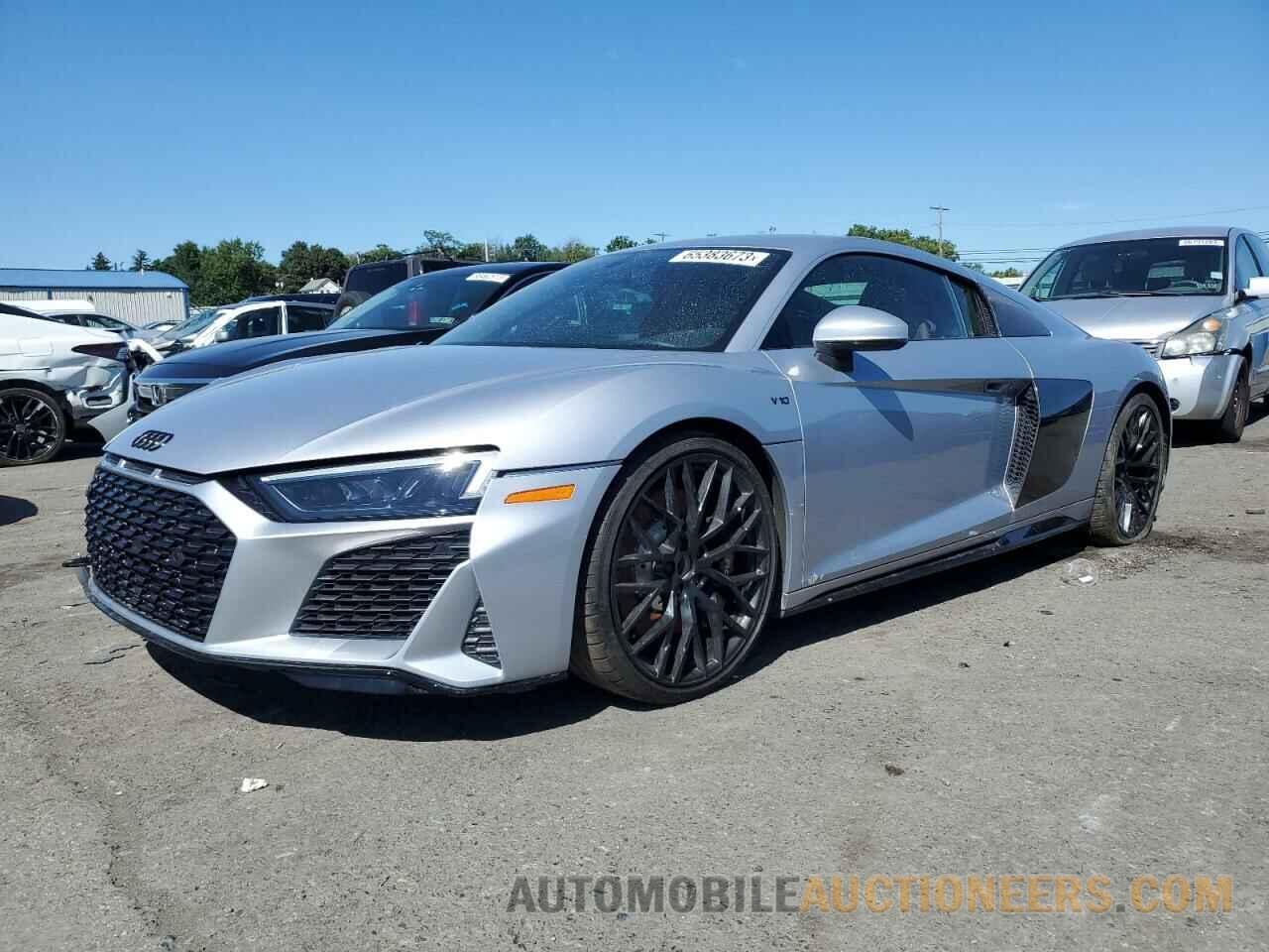 WUAEEAFX4L7900870 AUDI R8 2020