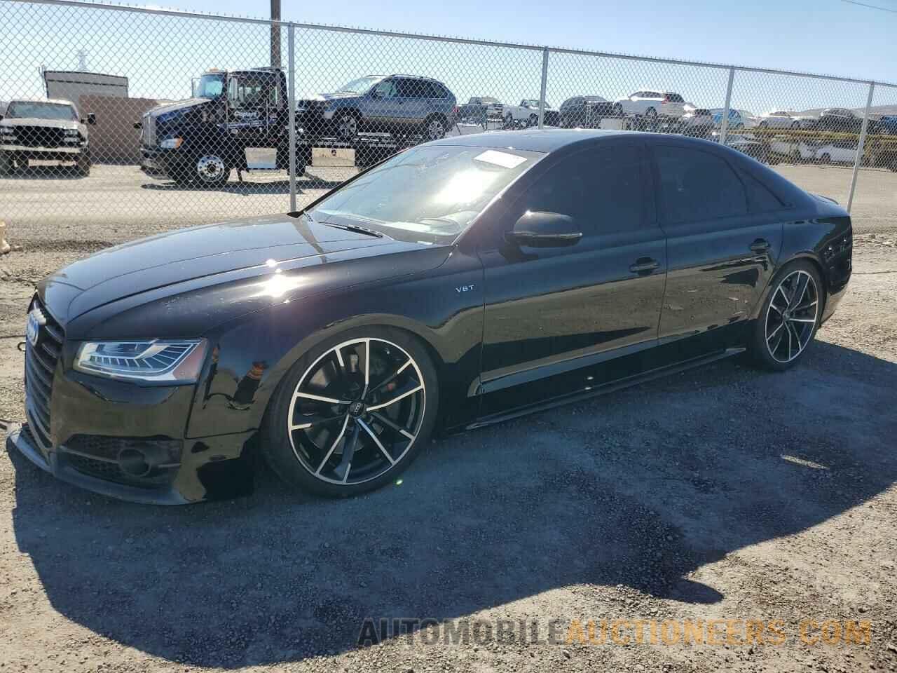 WUAJ5AFD1HN900851 AUDI S8 2017