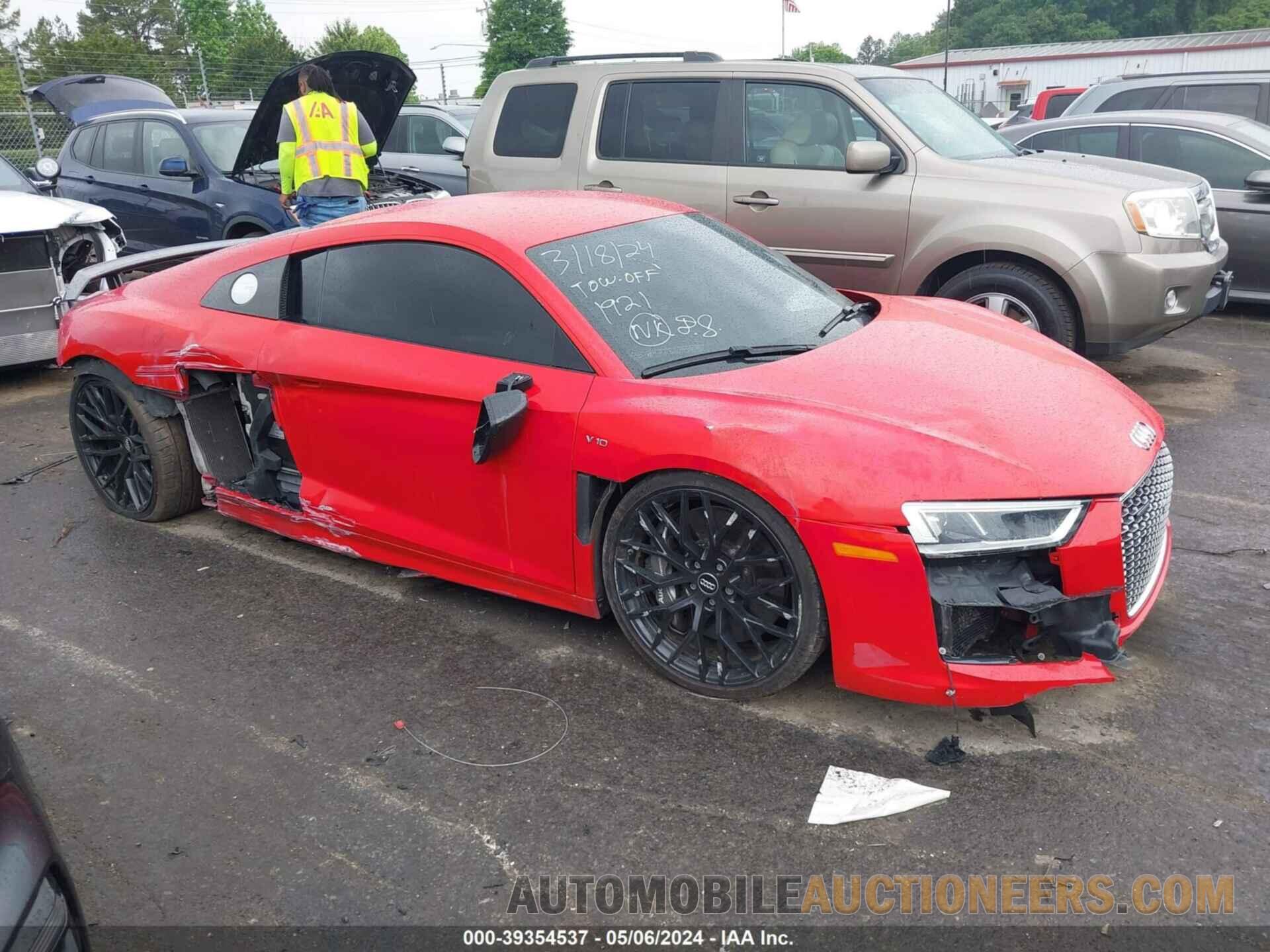 WUAKBAFX7H7901921 AUDI R8 2017