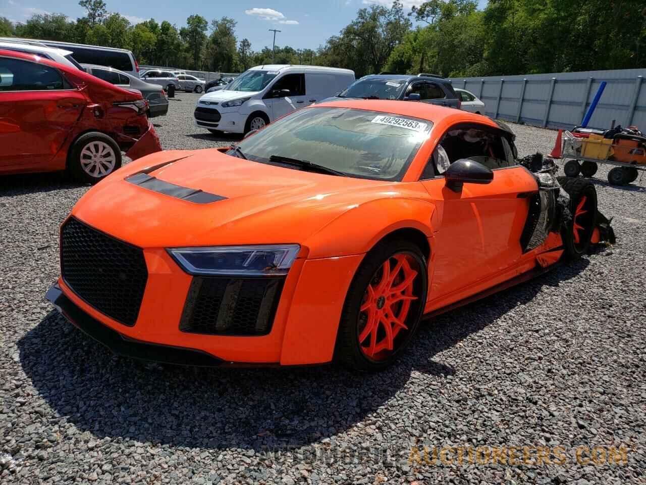 WUAKBAFX7H7902244 AUDI R8 2017