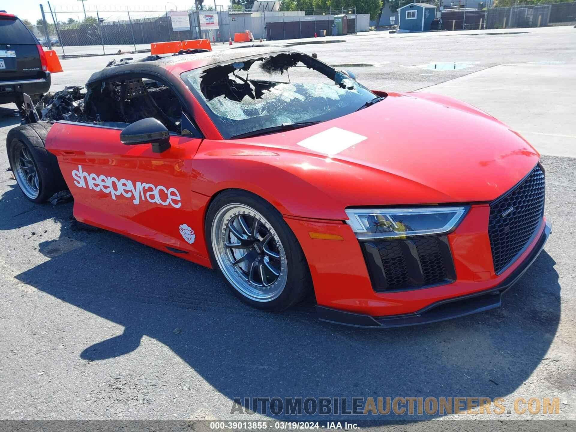 WUAKBAFXXH7902206 AUDI R8 2017