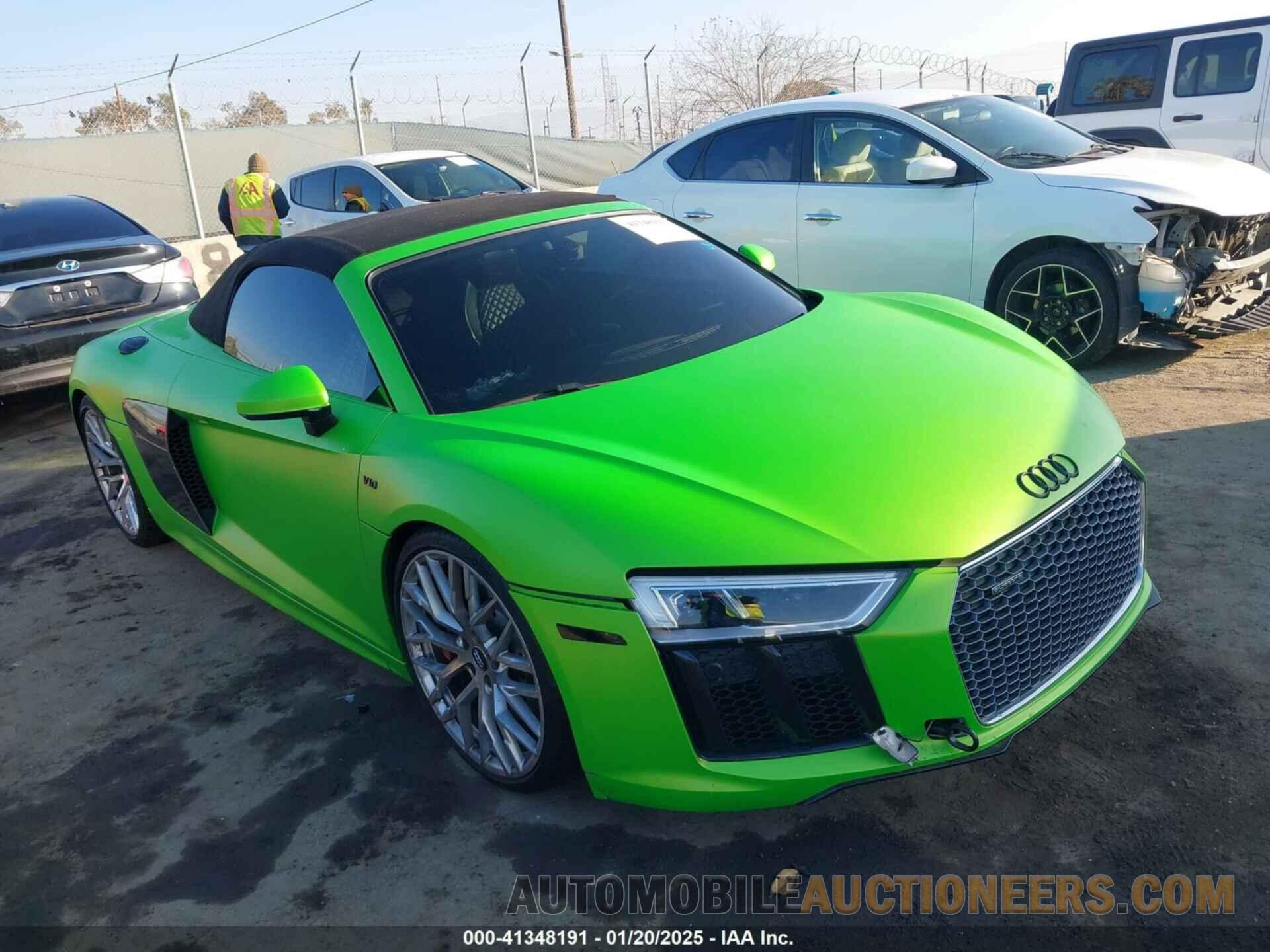 WUAVACFX5H7903923 AUDI R8 2017