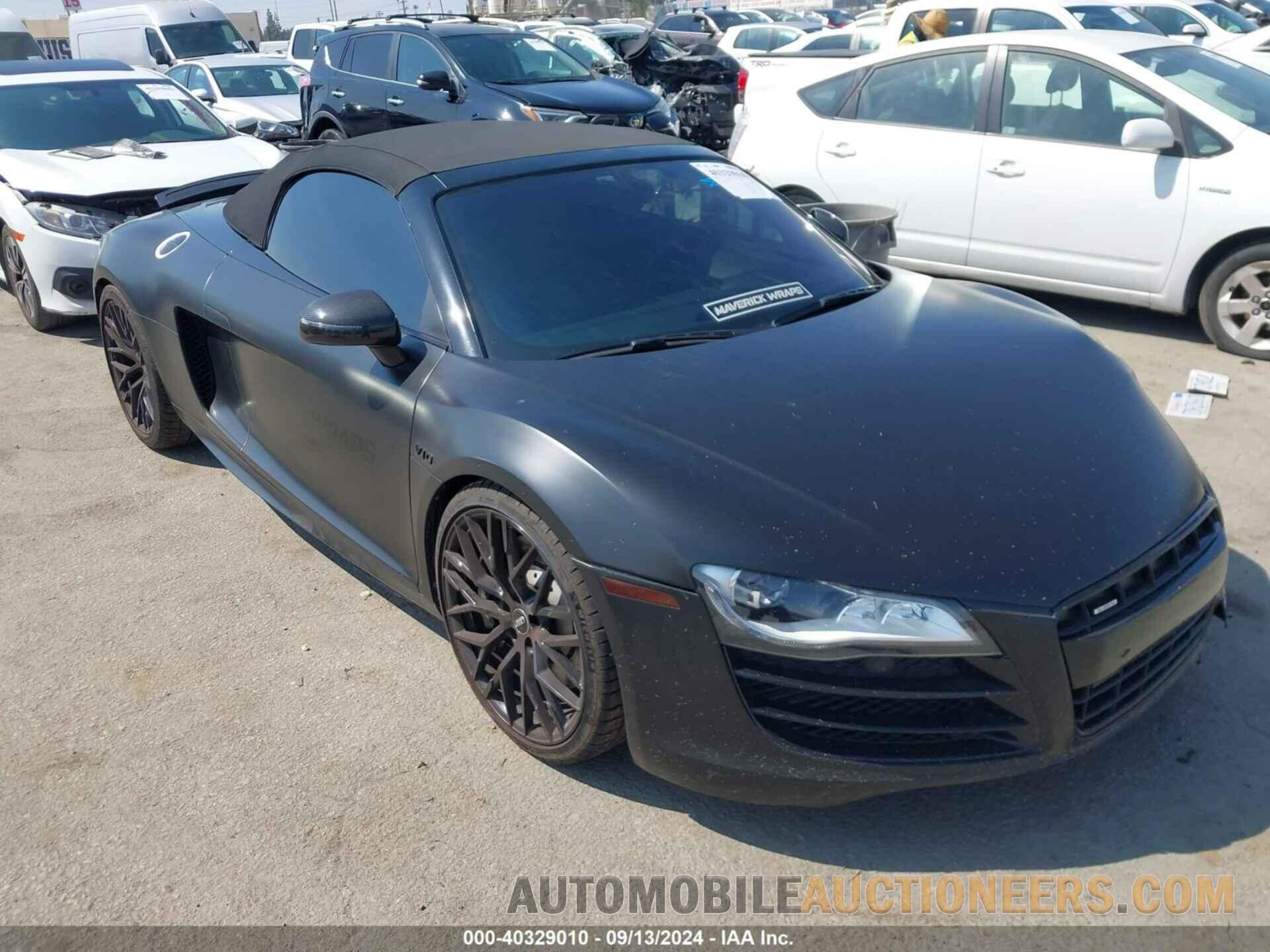 WUAVNAFG7BN000135 AUDI R8 2011