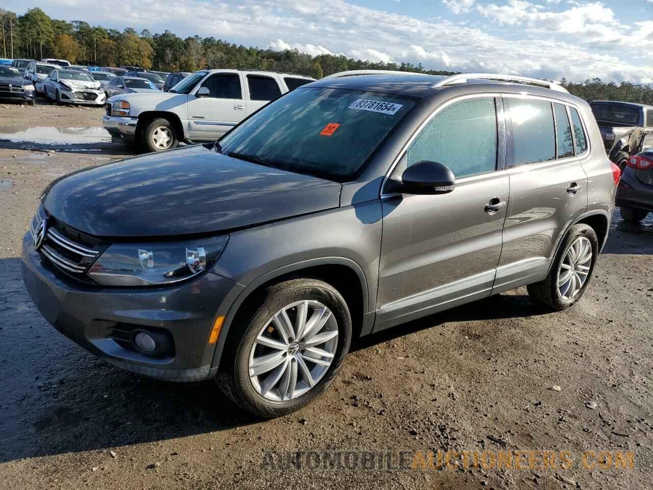 WVGAV3AX0EW623024 VOLKSWAGEN TIGUAN 2014