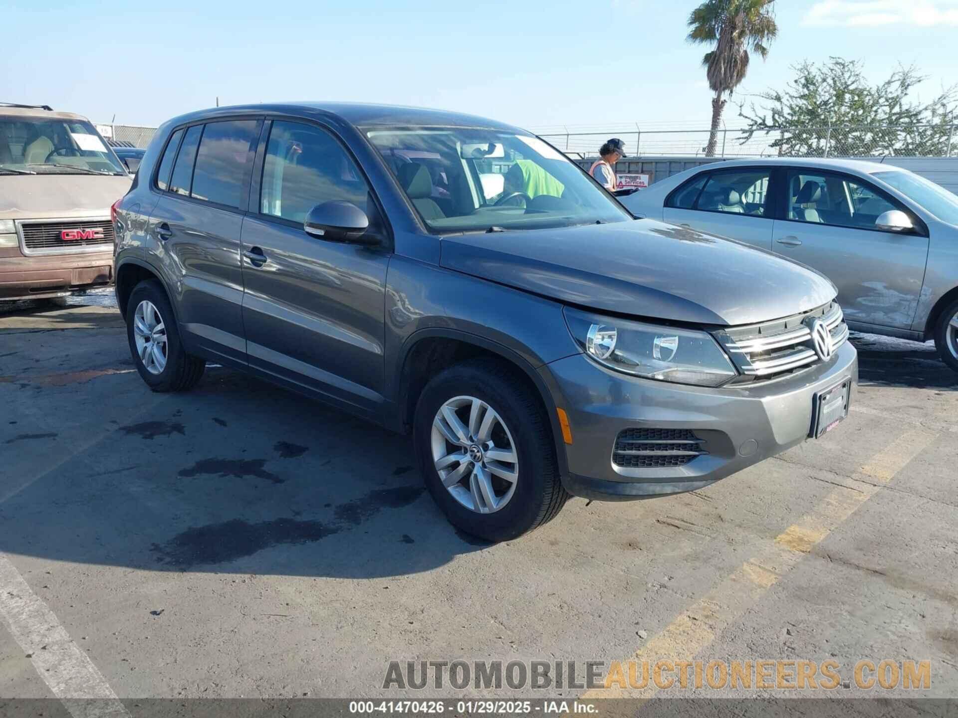 WVGAV3AX1EW599378 VOLKSWAGEN TIGUAN 2014